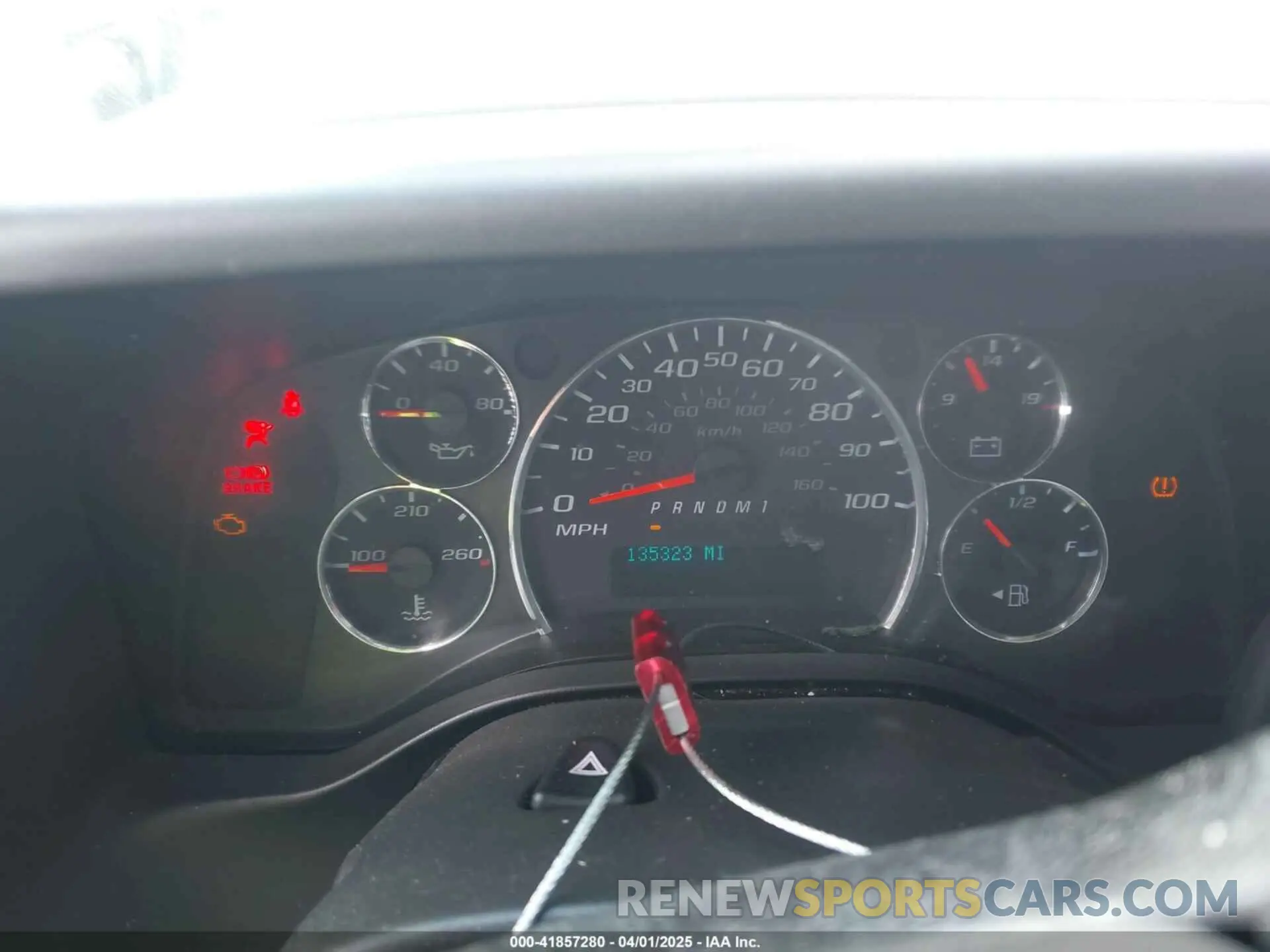 7 Photograph of a damaged car 1GTW7AFG3K1199526 GMC SAVANA 2500 2019