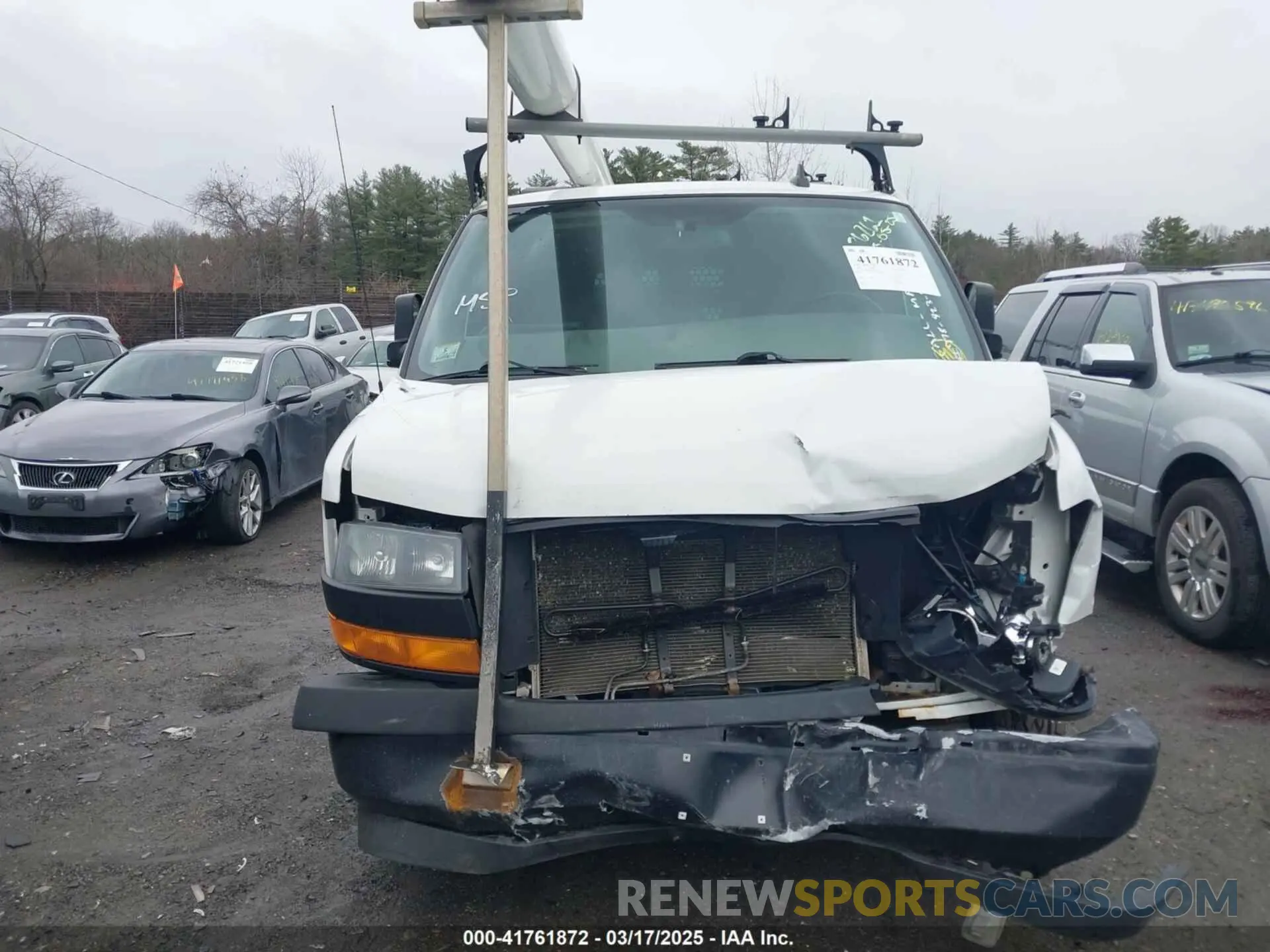 12 Photograph of a damaged car 1GTW7AFG9K1154896 GMC SAVANA 2500 2019