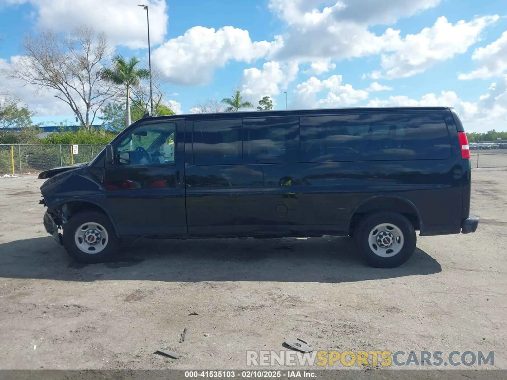 14 Photograph of a damaged car 1GJZ7NFG6K1301110 GMC SAVANA 3500 2019