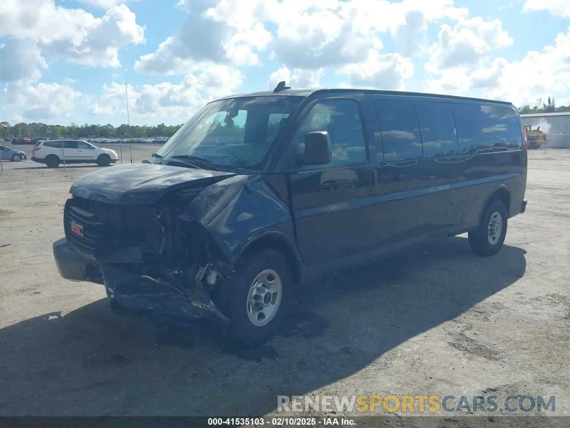 2 Photograph of a damaged car 1GJZ7NFG6K1301110 GMC SAVANA 3500 2019