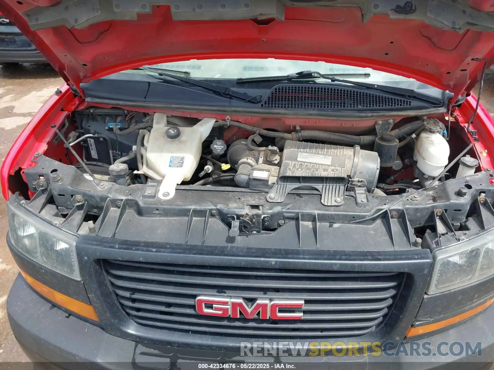 10 Photograph of a damaged car 1GTZ7HFGXK1241132 GMC SAVANA 3500 2019
