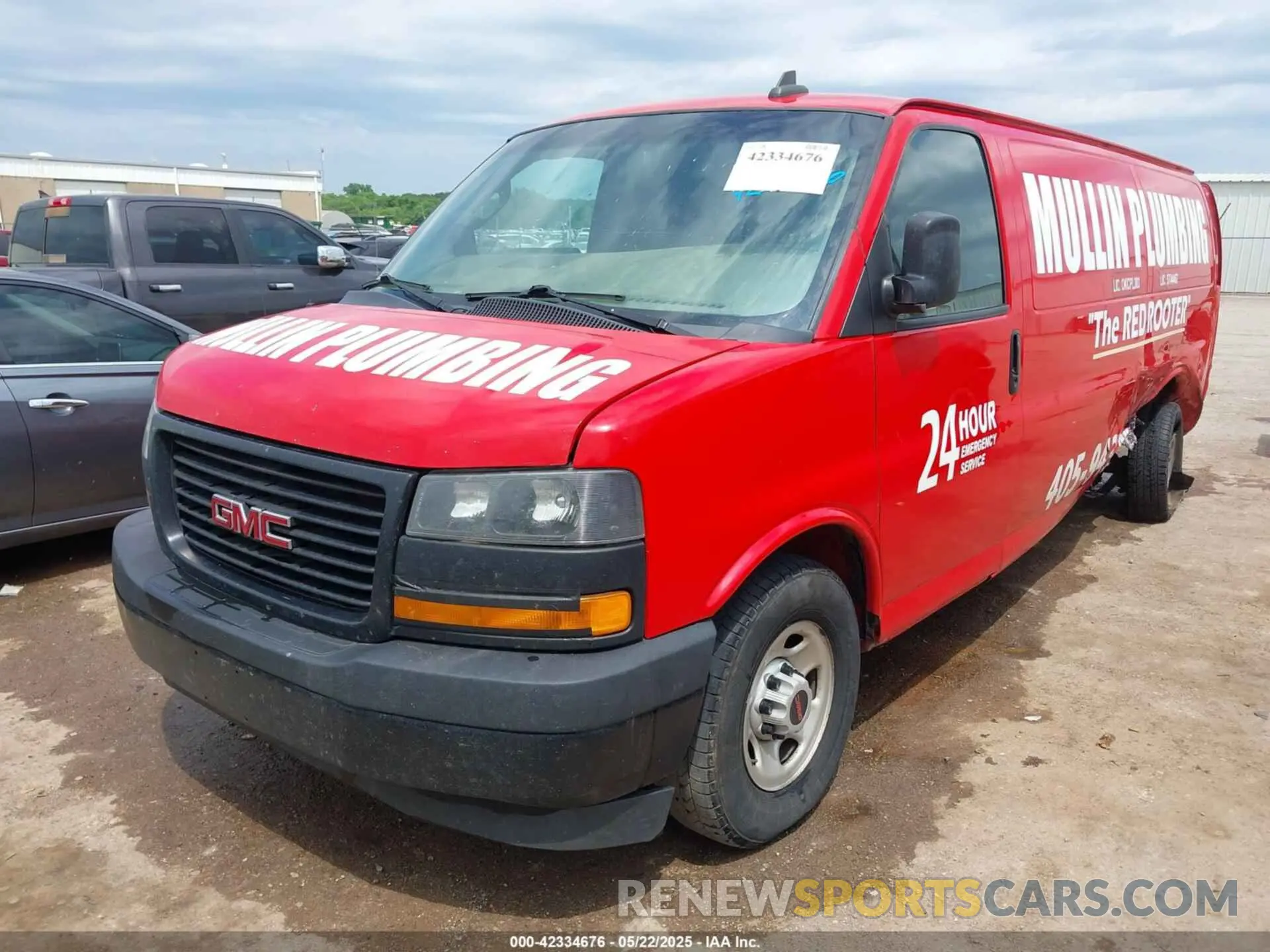 2 Photograph of a damaged car 1GTZ7HFGXK1241132 GMC SAVANA 3500 2019