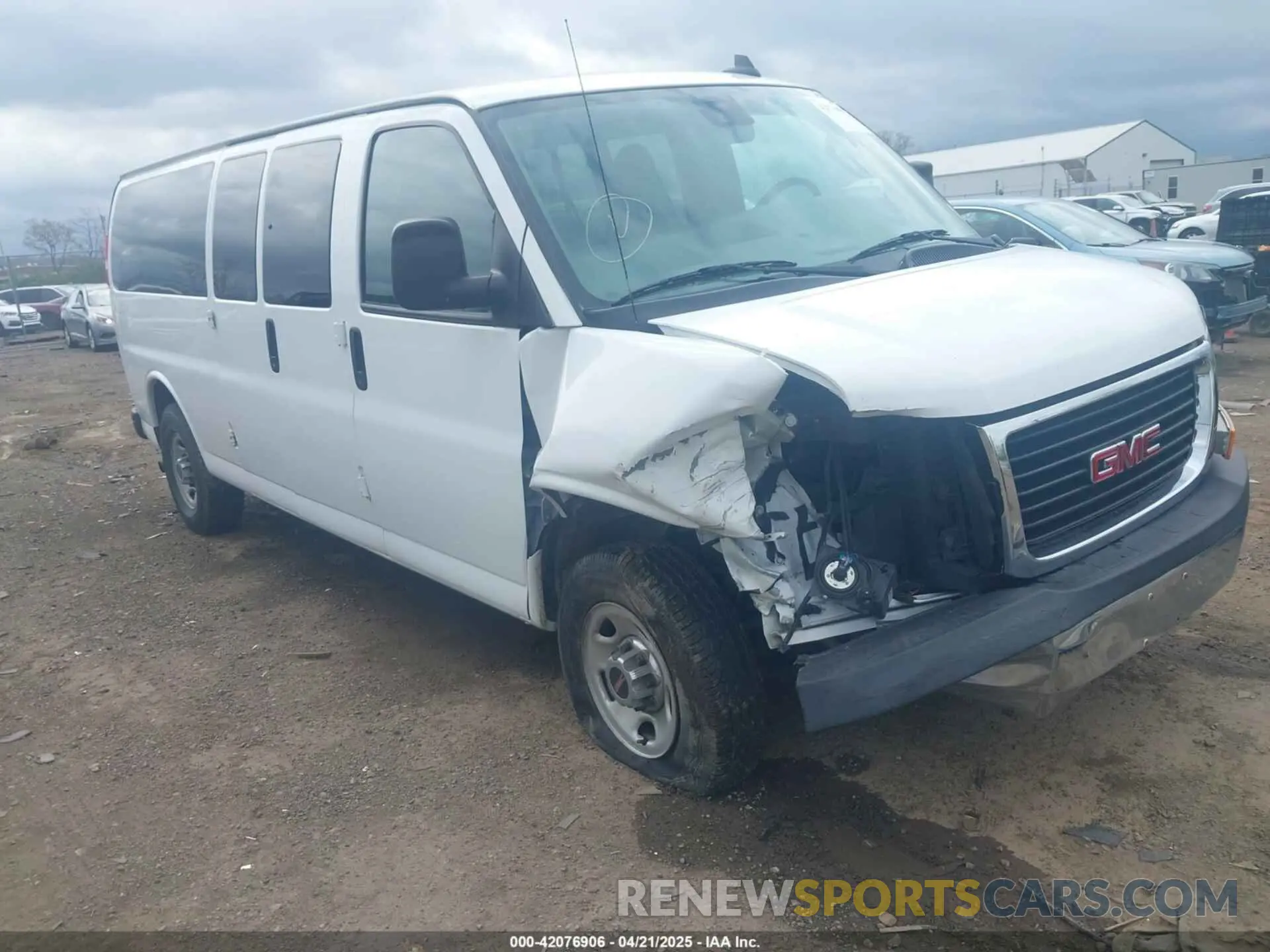 1 Photograph of a damaged car 1GJZ7PFGXL1158191 GMC SAVANA CARGO 2020