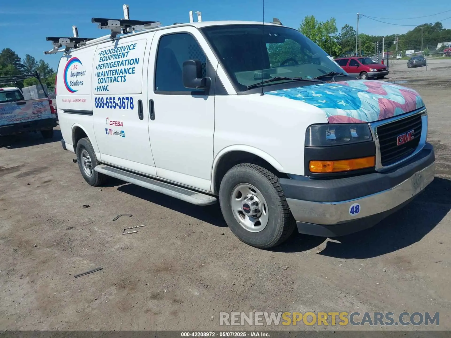 1 Photograph of a damaged car 1GTW7AFG2L1183562 GMC SAVANA CARGO 2020