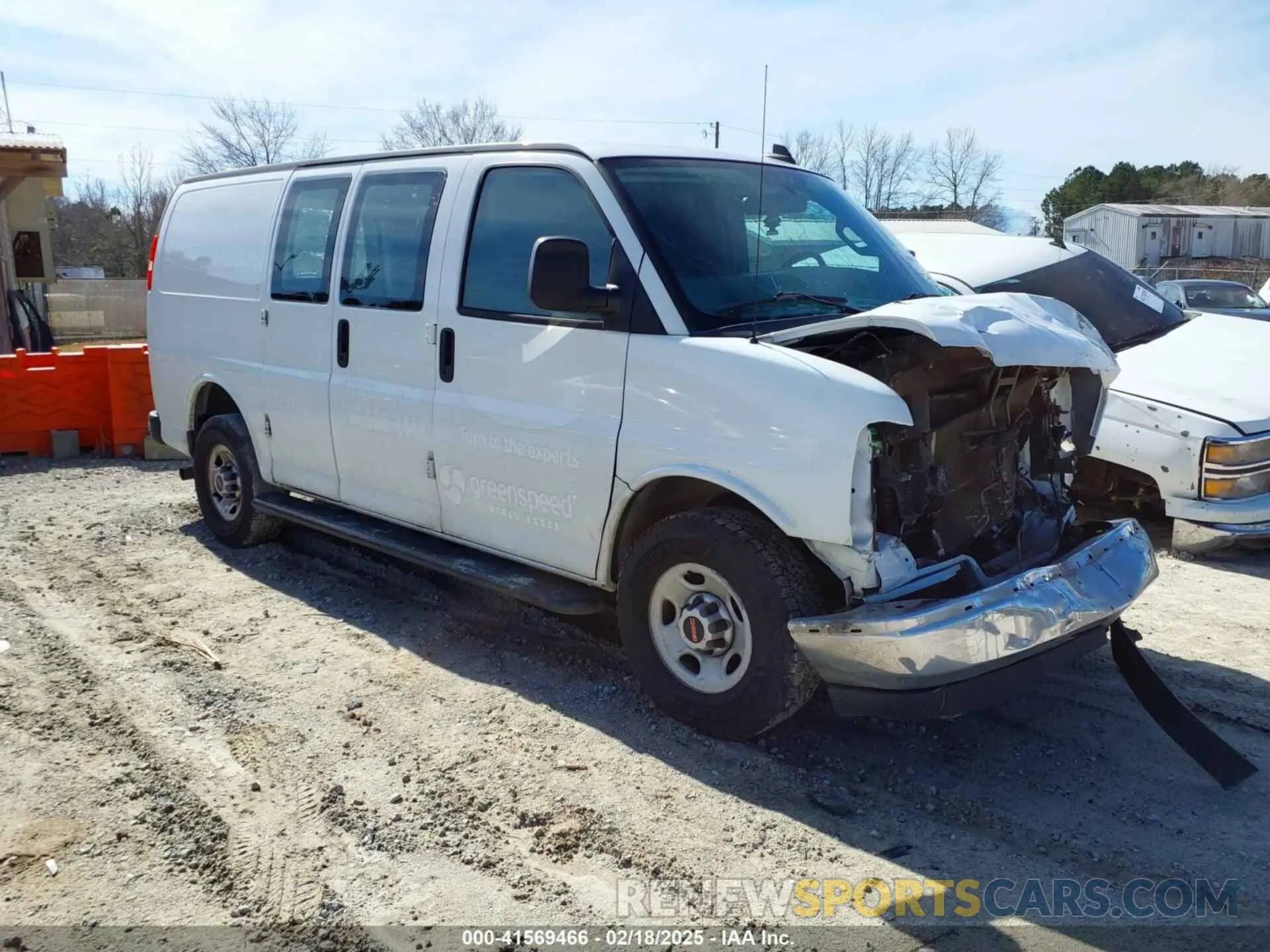 1 Photograph of a damaged car 1GTW7AFG8L1198129 GMC SAVANA CARGO 2020