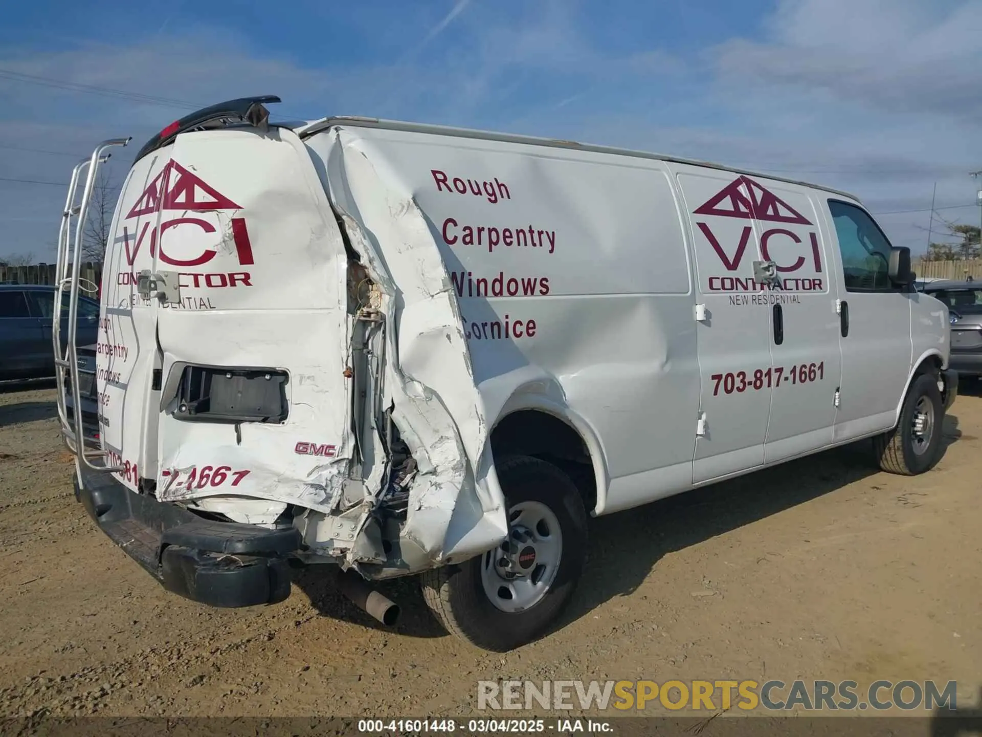 4 Photograph of a damaged car 1GTZ7HFG1L1257768 GMC SAVANA CARGO 2020