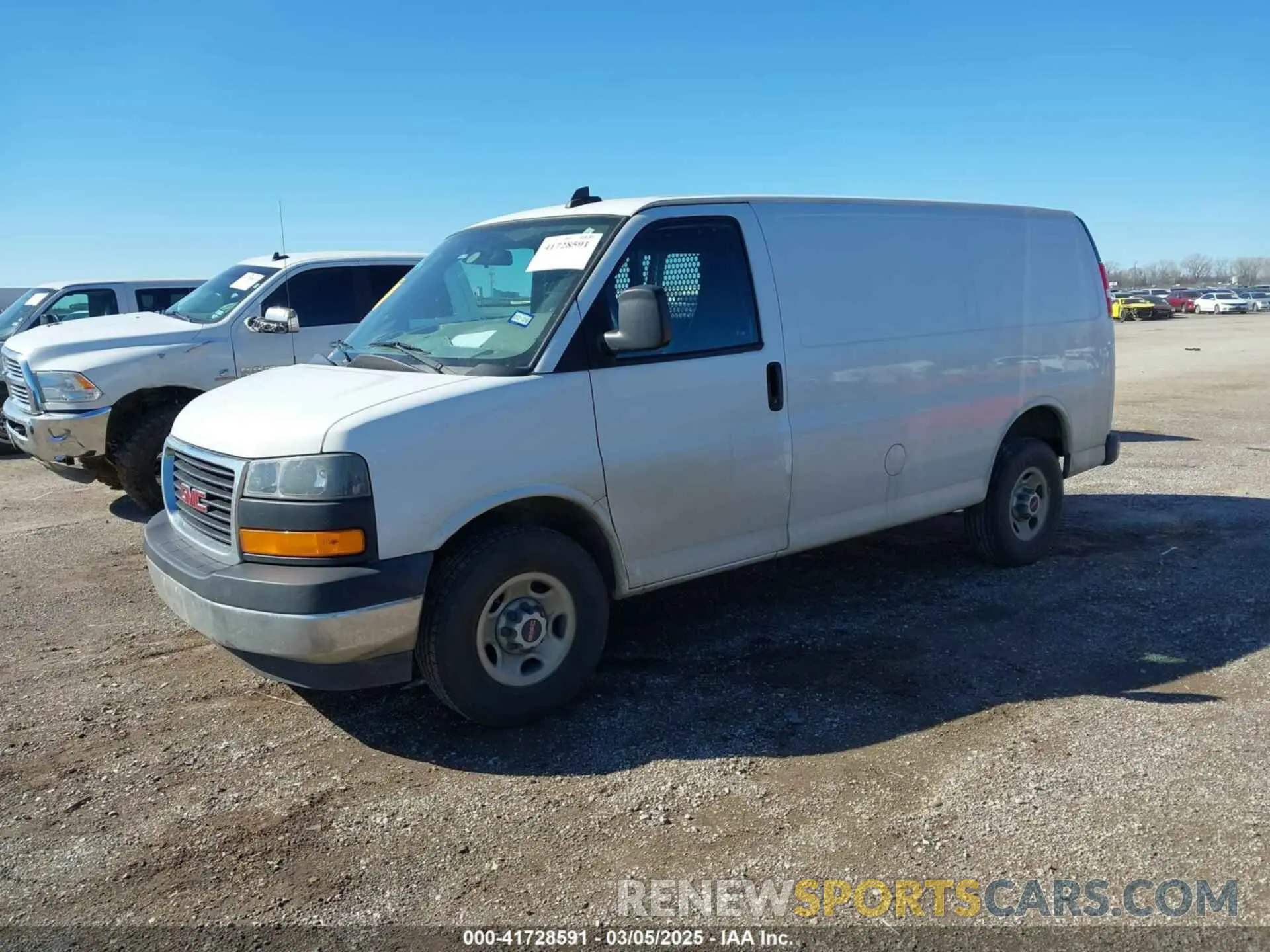 2 Photograph of a damaged car 1GTW7AF73M1305847 GMC SAVANA CARGO 2021