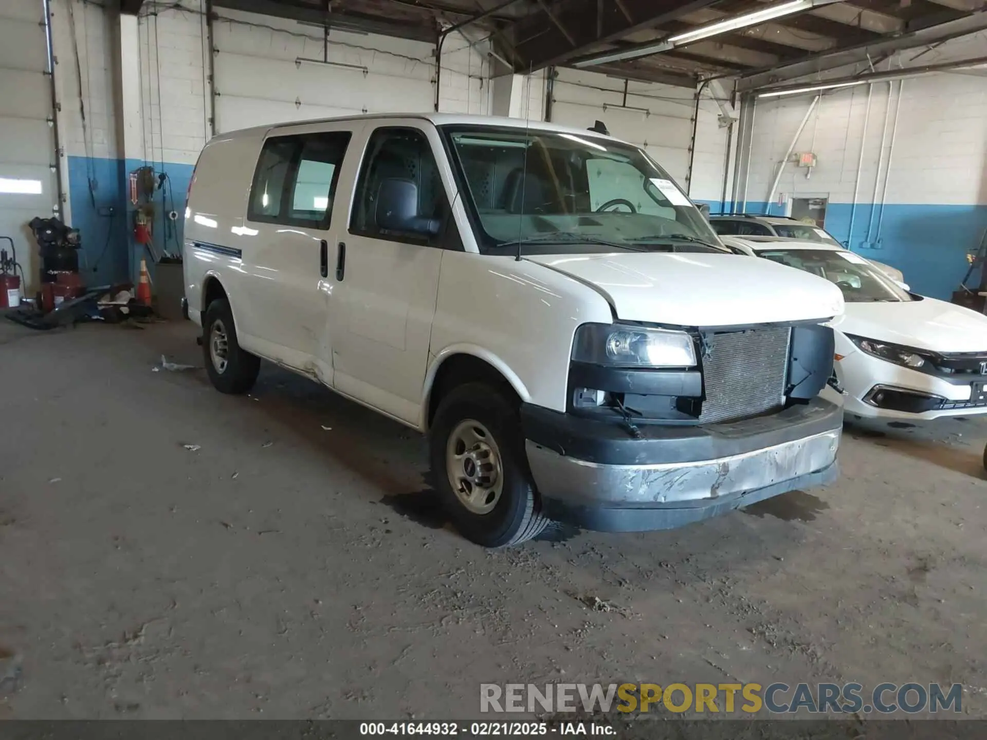 1 Photograph of a damaged car 1GTW7AFP2M1189251 GMC SAVANA CARGO 2021