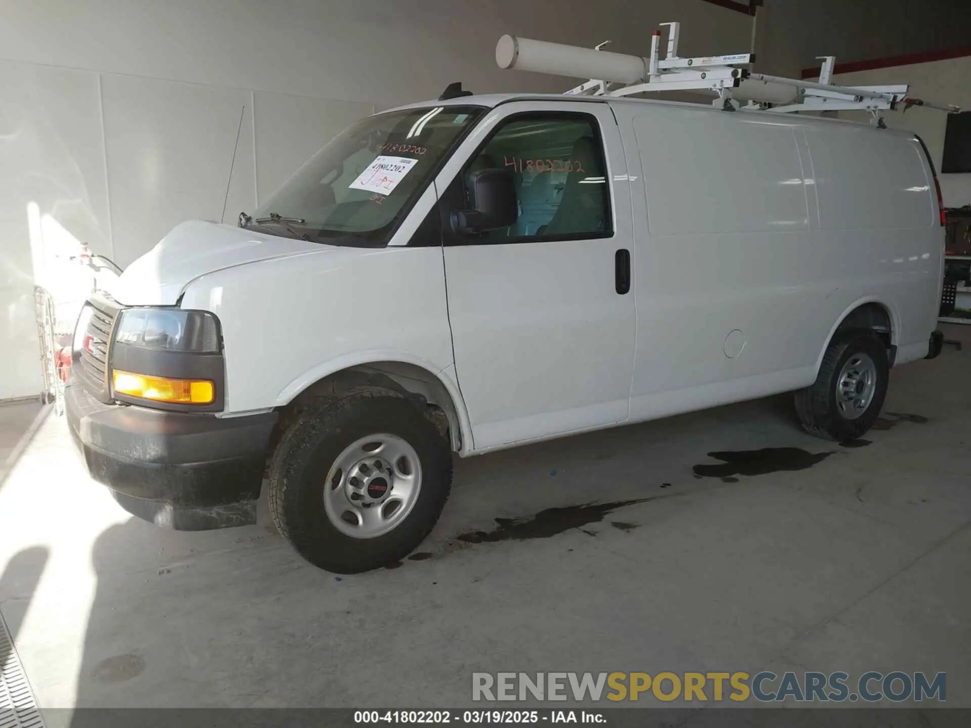 2 Photograph of a damaged car 1GTW7AFP2P1120306 GMC SAVANA CARGO 2023