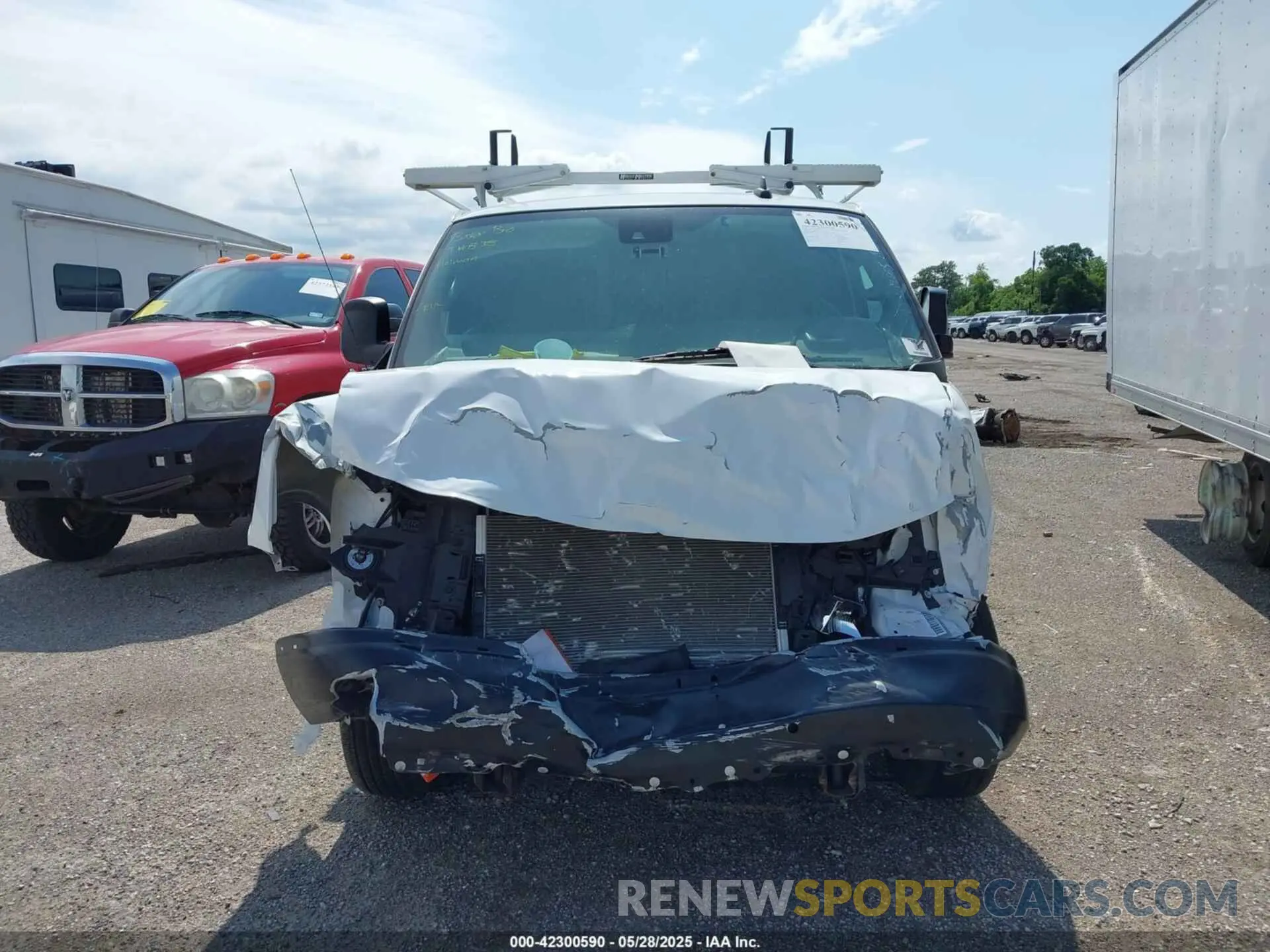6 Photograph of a damaged car 1GTW7AFP9P1152928 GMC SAVANA CARGO 2023