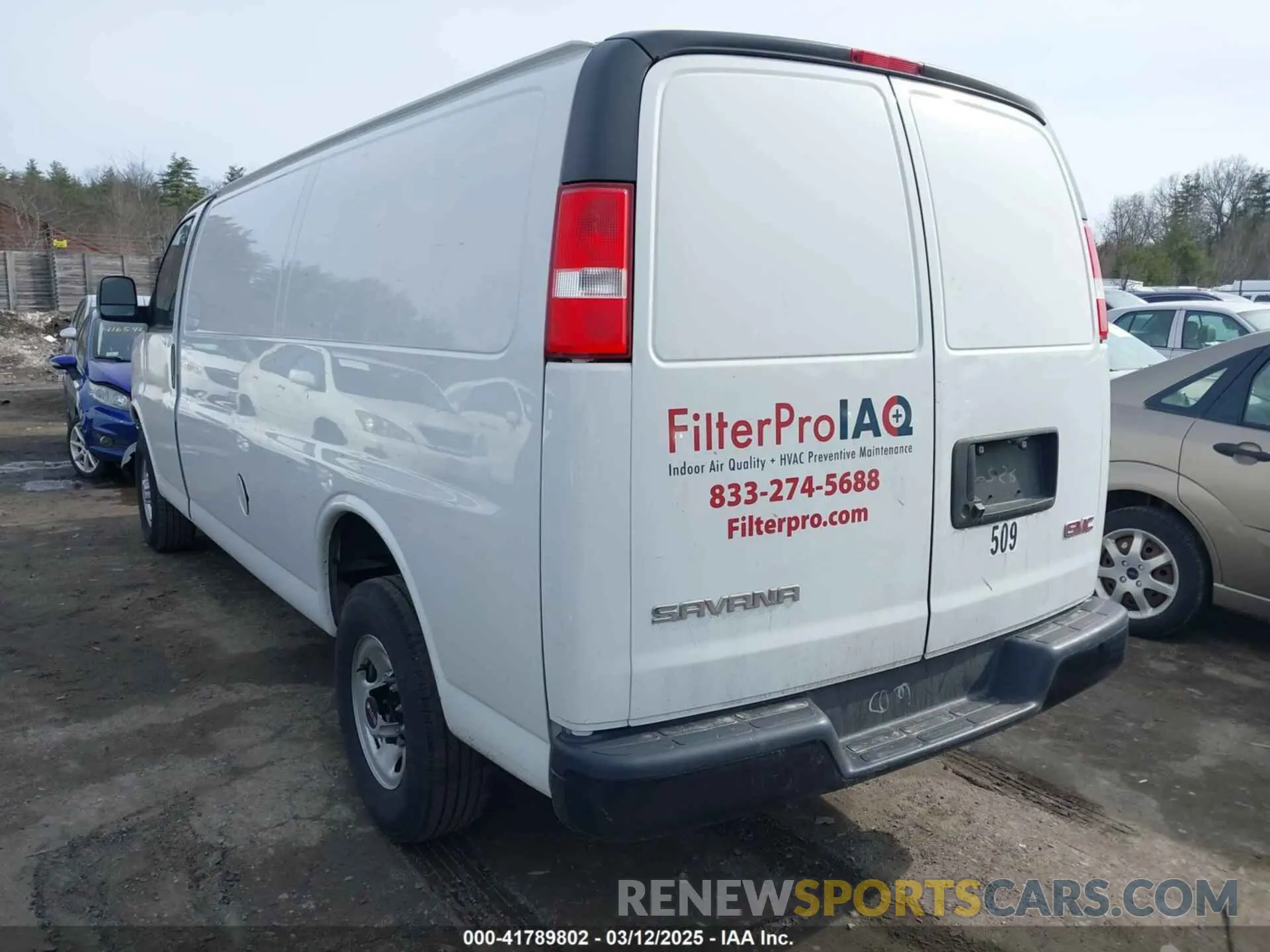 3 Photograph of a damaged car 1GTW7BFP5P1106325 GMC SAVANA CARGO 2023