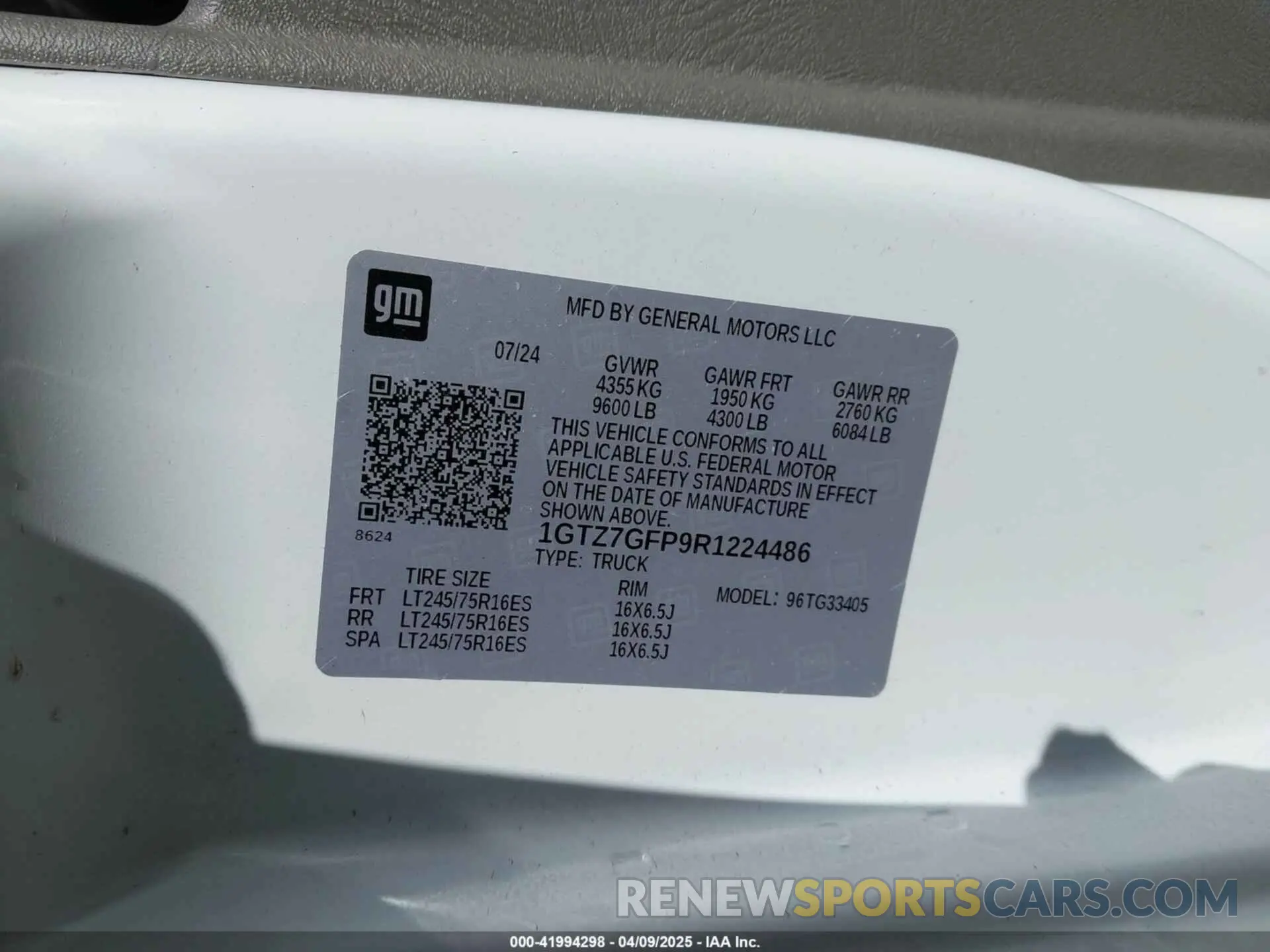 9 Photograph of a damaged car 1GTZ7GFP9R1224486 GMC SAVANA CARGO 2024