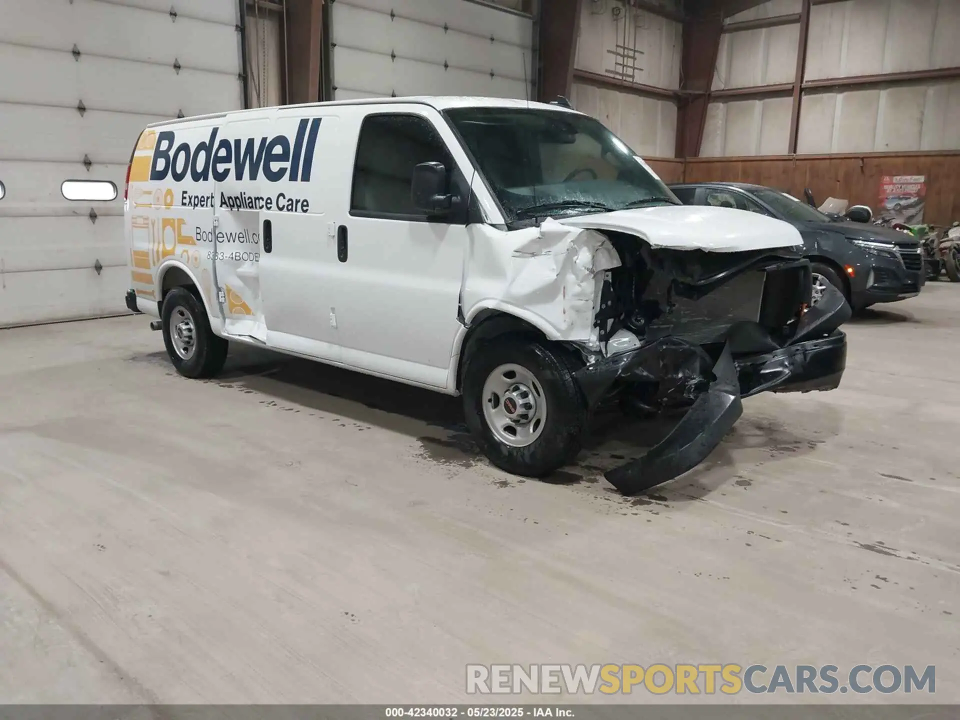 1 Photograph of a damaged car 1GTW7AFP7S1140785 GMC SAVANA CARGO 2025