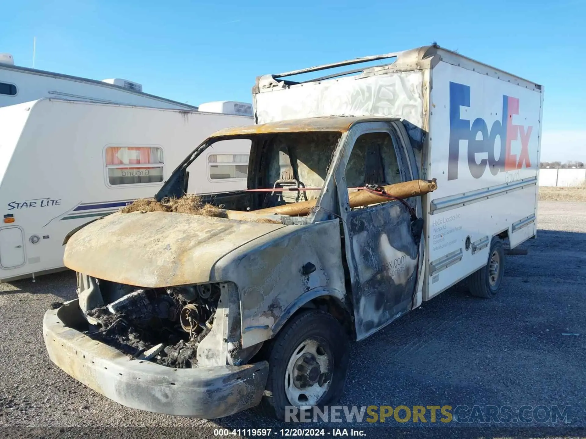 2 Photograph of a damaged car 1GD07RFP1K1178996 GMC SAVANA CUTAWAY 2019