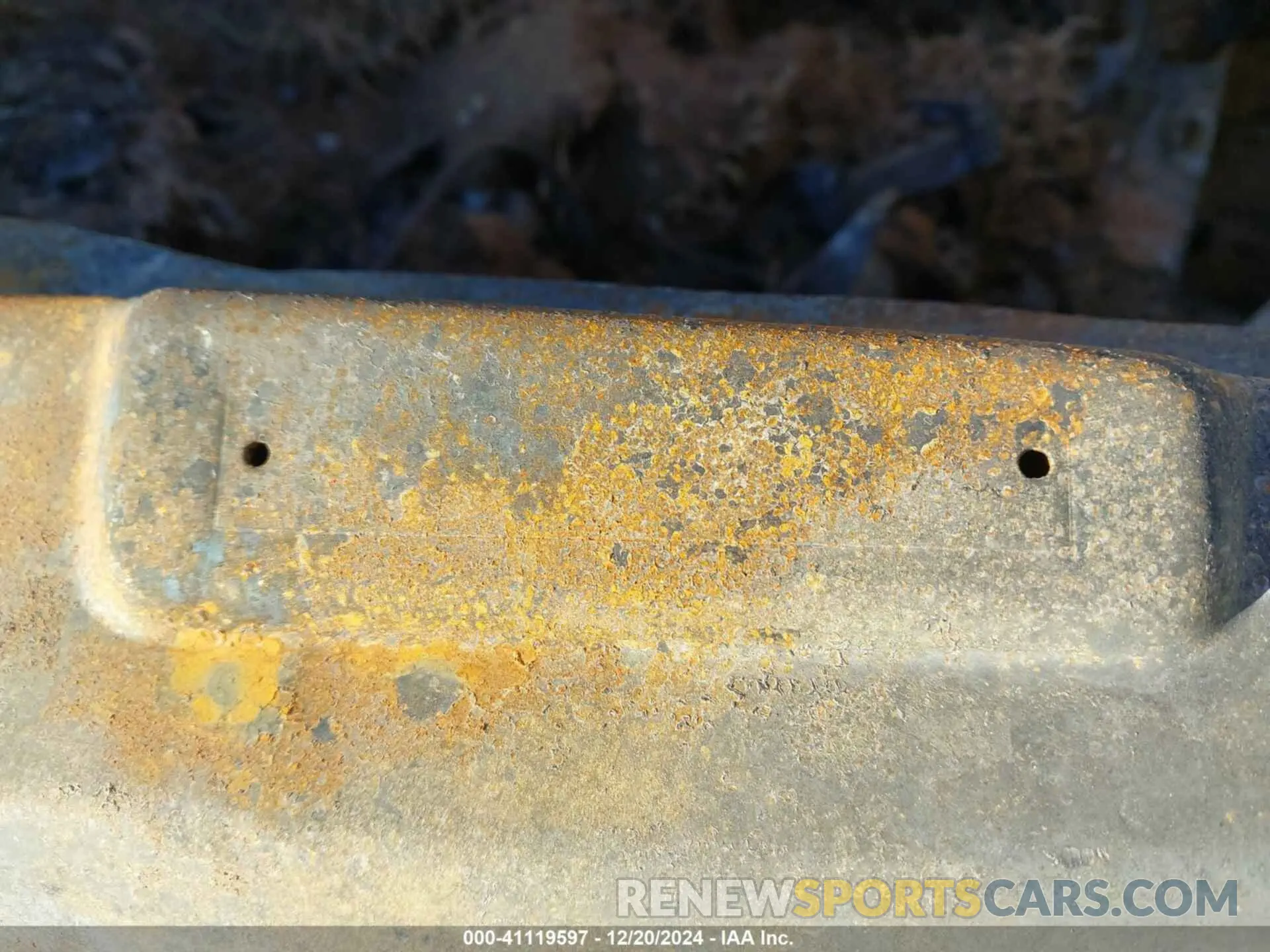 9 Photograph of a damaged car 1GD07RFP1K1178996 GMC SAVANA CUTAWAY 2019