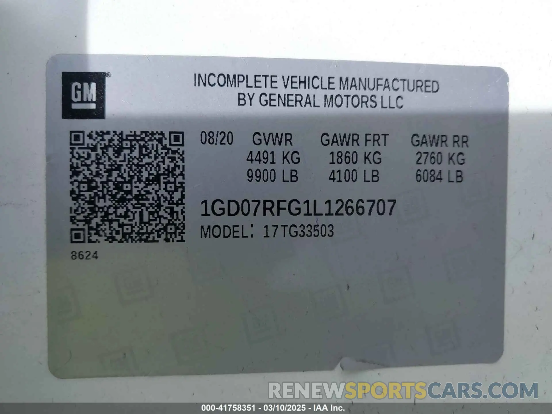 8 Photograph of a damaged car 1GD07RFG1L1266707 GMC SAVANA CUTAWAY 2020