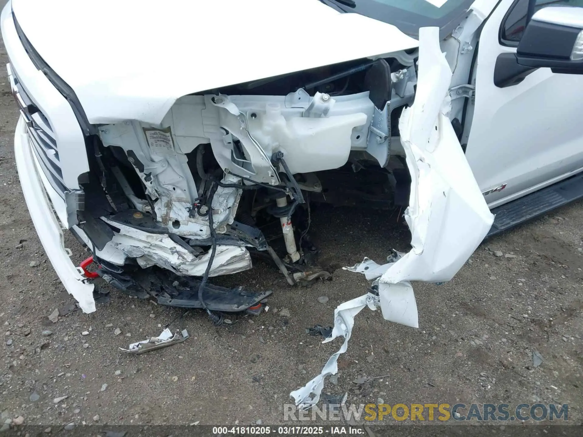 6 Photograph of a damaged car 1GTP9EED8KZ356949 GMC SIERRA 1500 2019