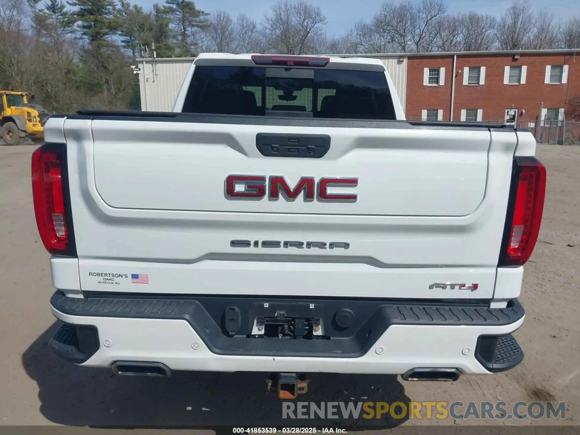 16 Photograph of a damaged car 1GTP9EEL2KZ181301 GMC SIERRA 1500 2019