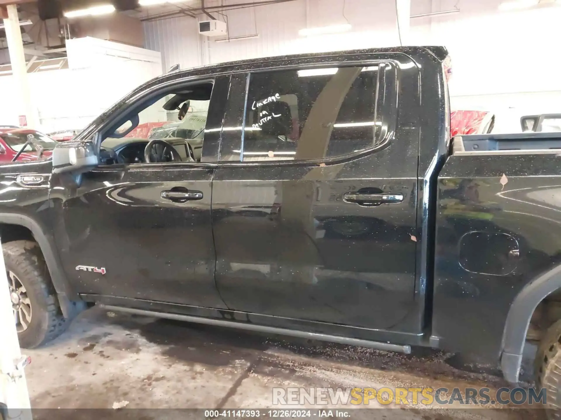 13 Photograph of a damaged car 1GTP9EEL4KZ159168 GMC SIERRA 1500 2019