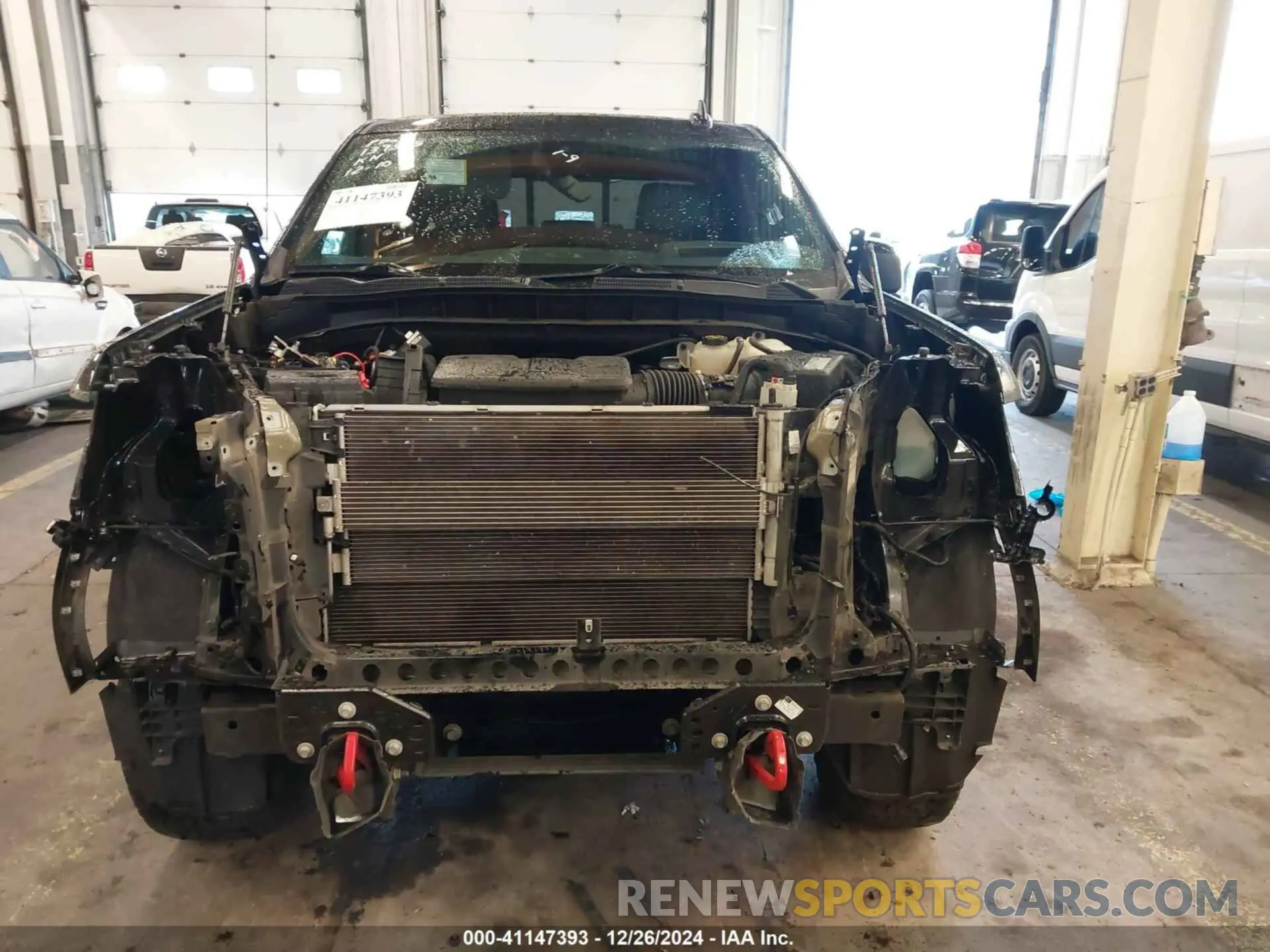 6 Photograph of a damaged car 1GTP9EEL4KZ159168 GMC SIERRA 1500 2019