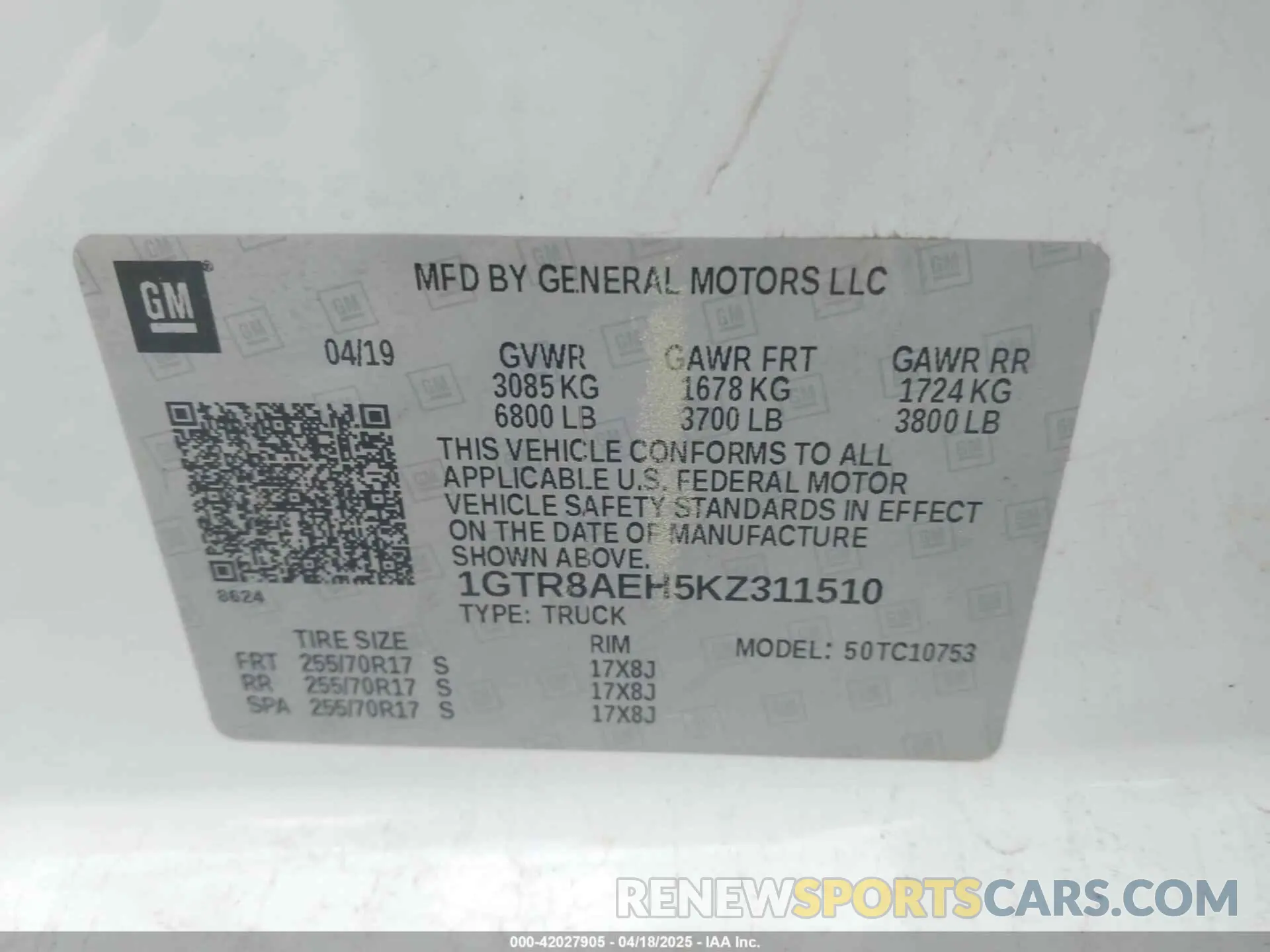 9 Photograph of a damaged car 1GTR8AEH5KZ311510 GMC SIERRA 1500 2019