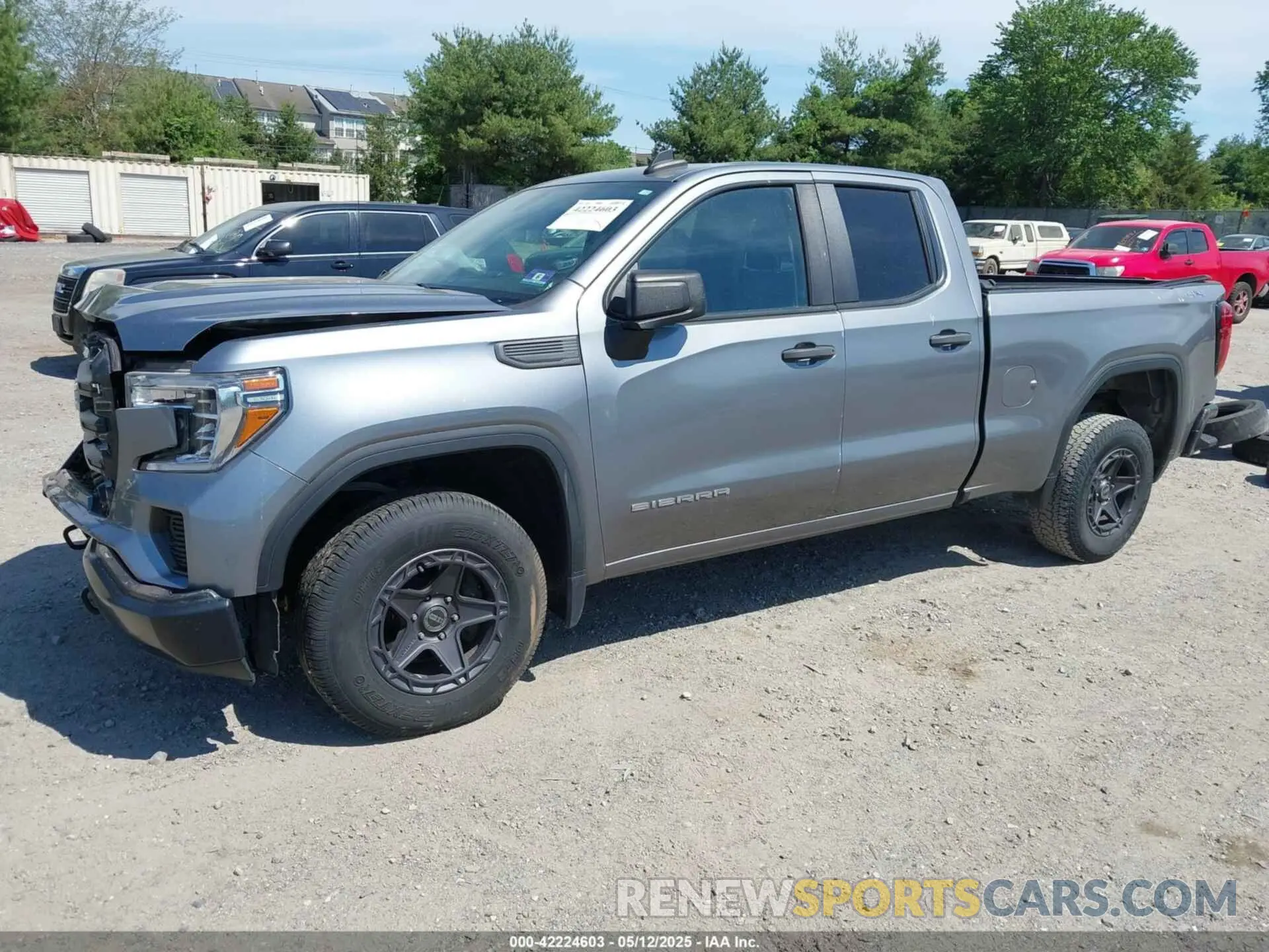 2 Photograph of a damaged car 1GTR9AEF0KZ355488 GMC SIERRA 1500 2019