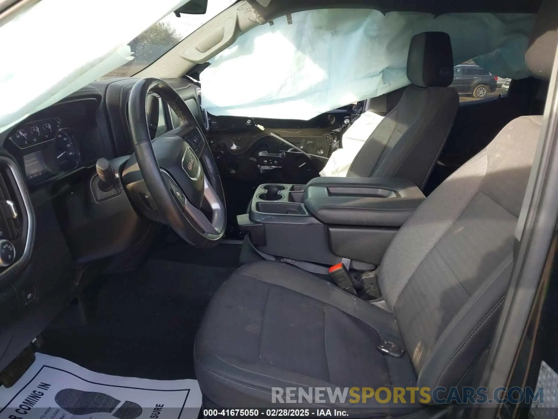 5 Photograph of a damaged car 1GTR9BED2KZ405585 GMC SIERRA 1500 2019