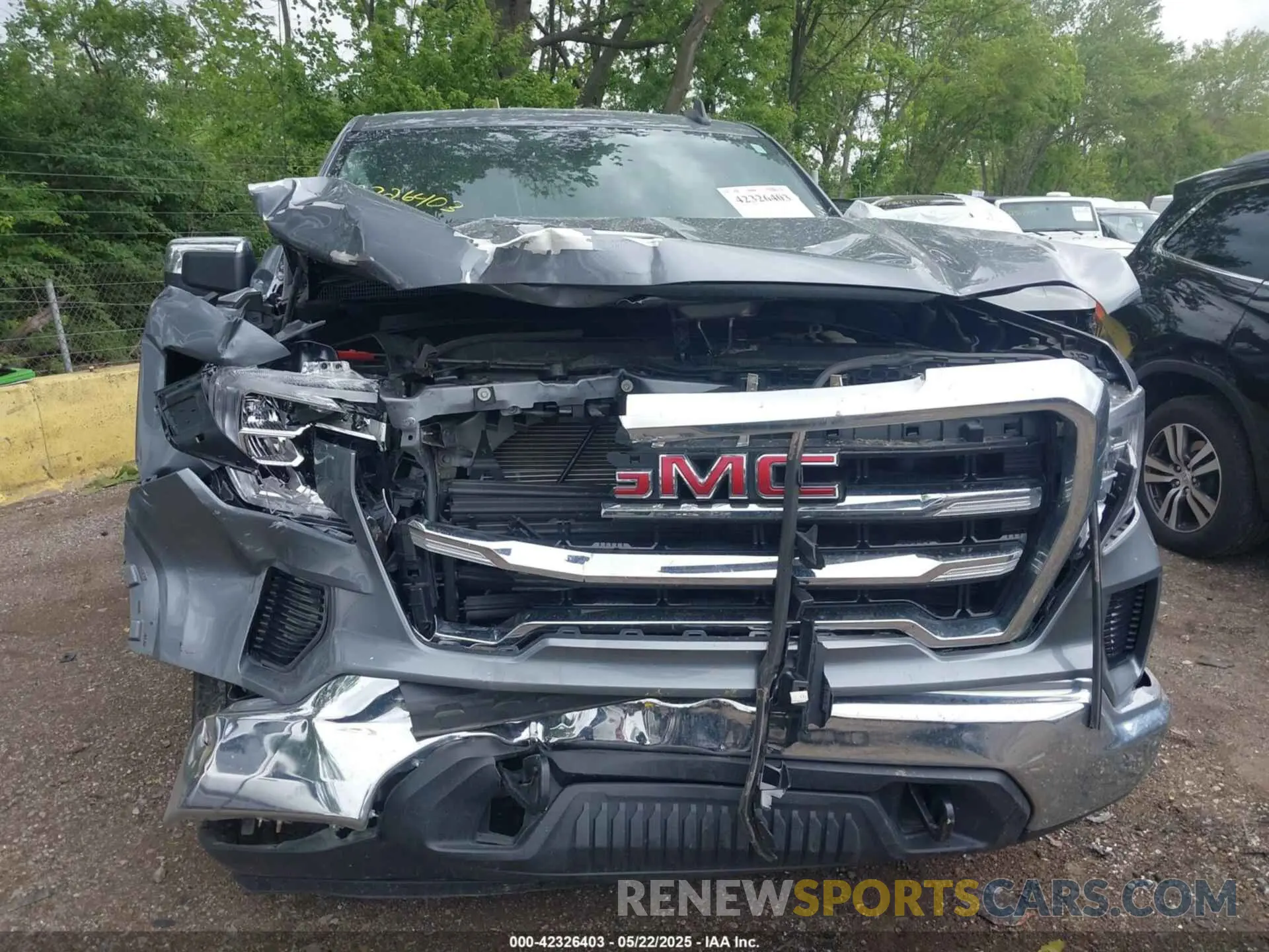 6 Photograph of a damaged car 1GTR9BED9KZ251697 GMC SIERRA 1500 2019