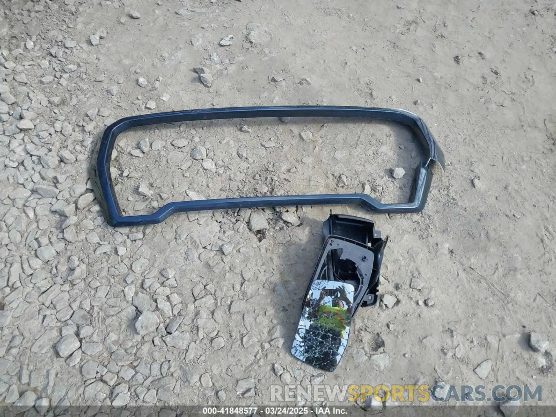 12 Photograph of a damaged car 1GTR9CED3KZ184522 GMC SIERRA 1500 2019