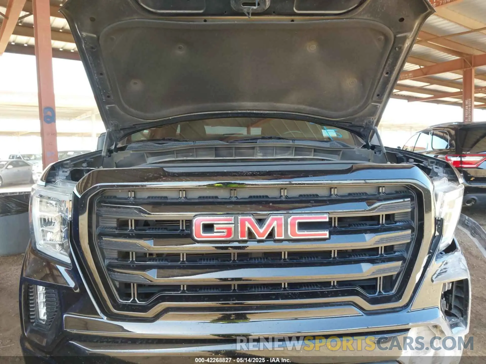 10 Photograph of a damaged car 1GTR9CED5KZ165373 GMC SIERRA 1500 2019