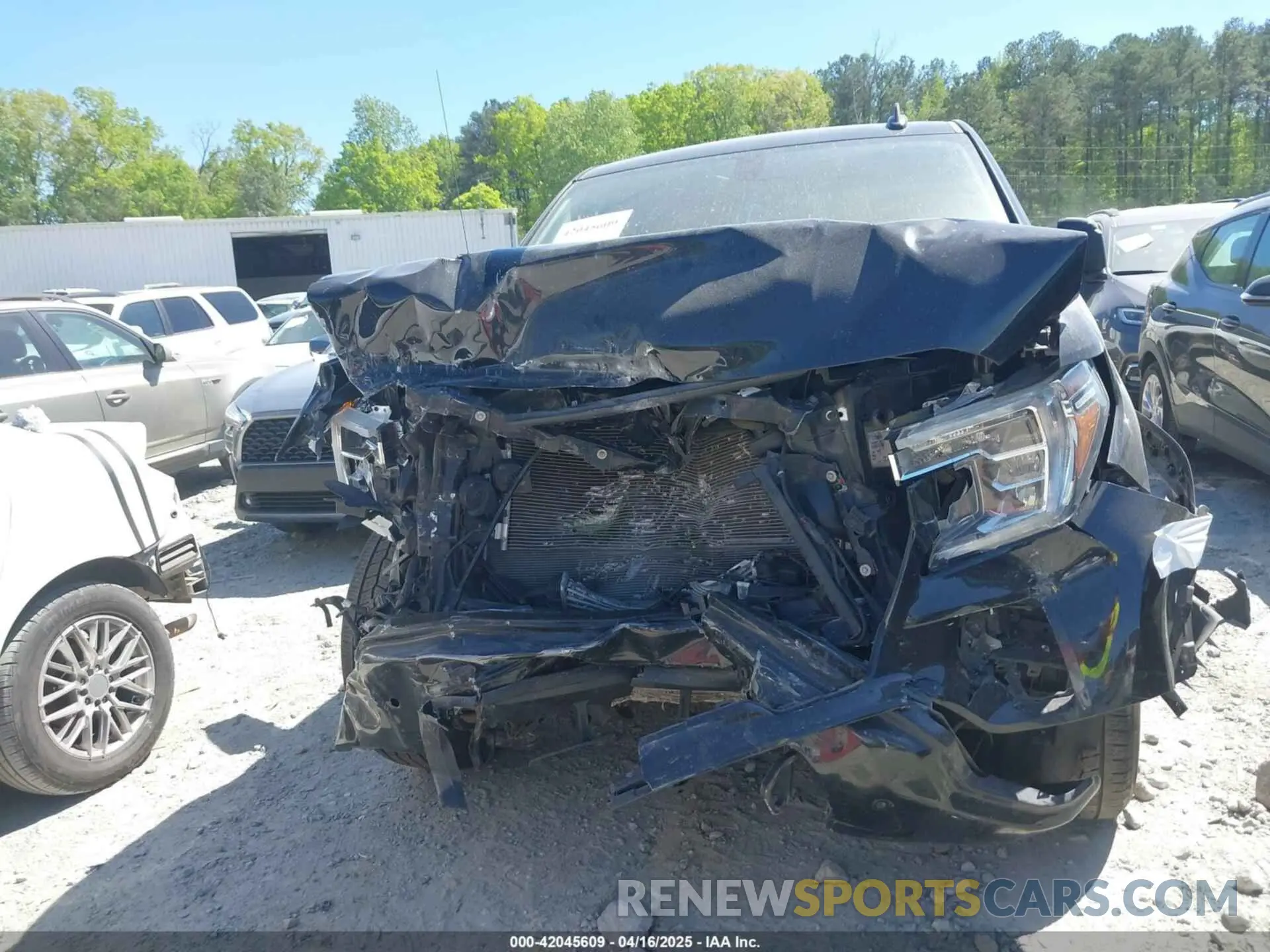 12 Photograph of a damaged car 1GTR9CEK4KZ197696 GMC SIERRA 1500 2019