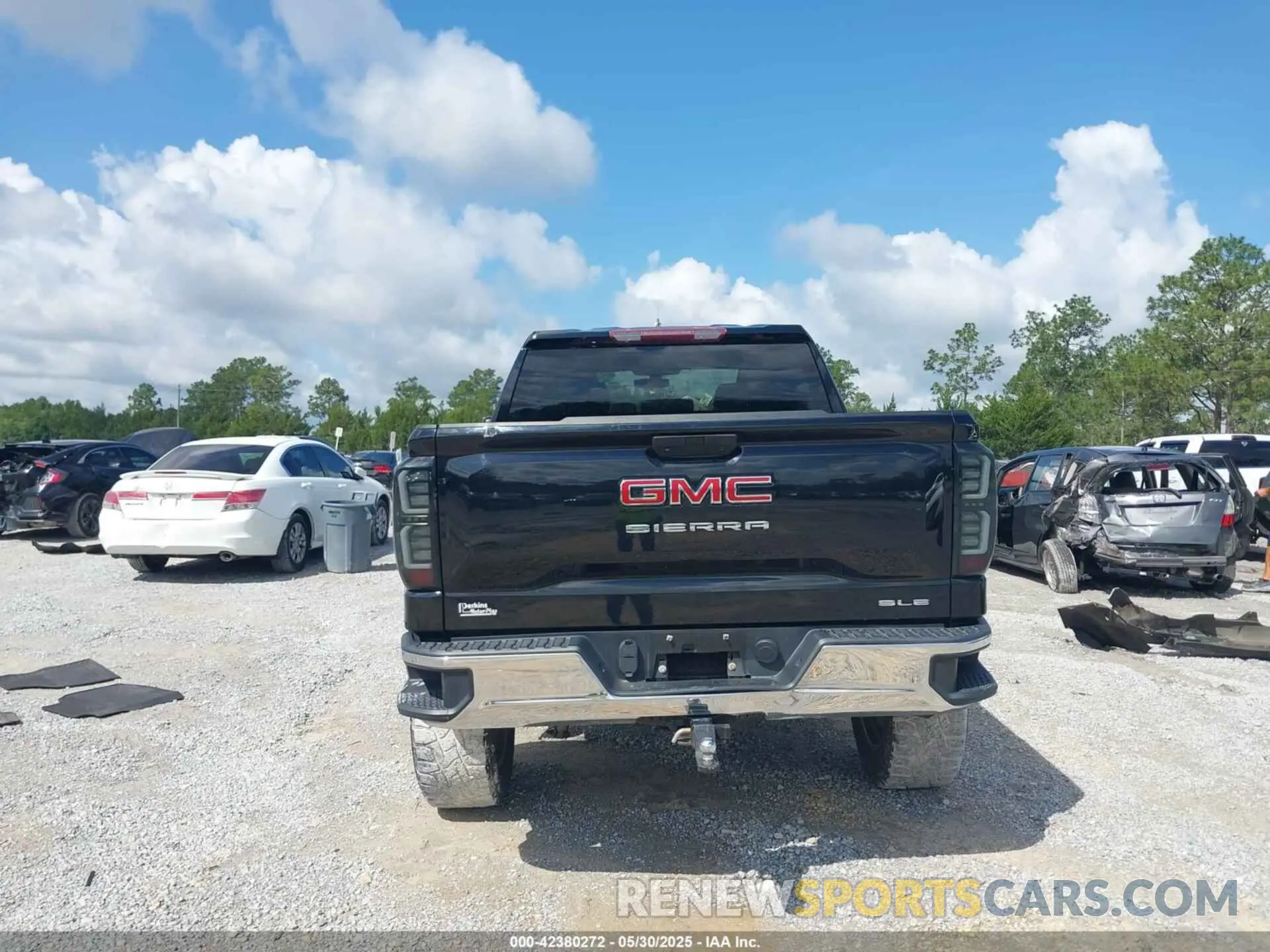 16 Photograph of a damaged car 1GTU9BED6KZ356269 GMC SIERRA 1500 2019