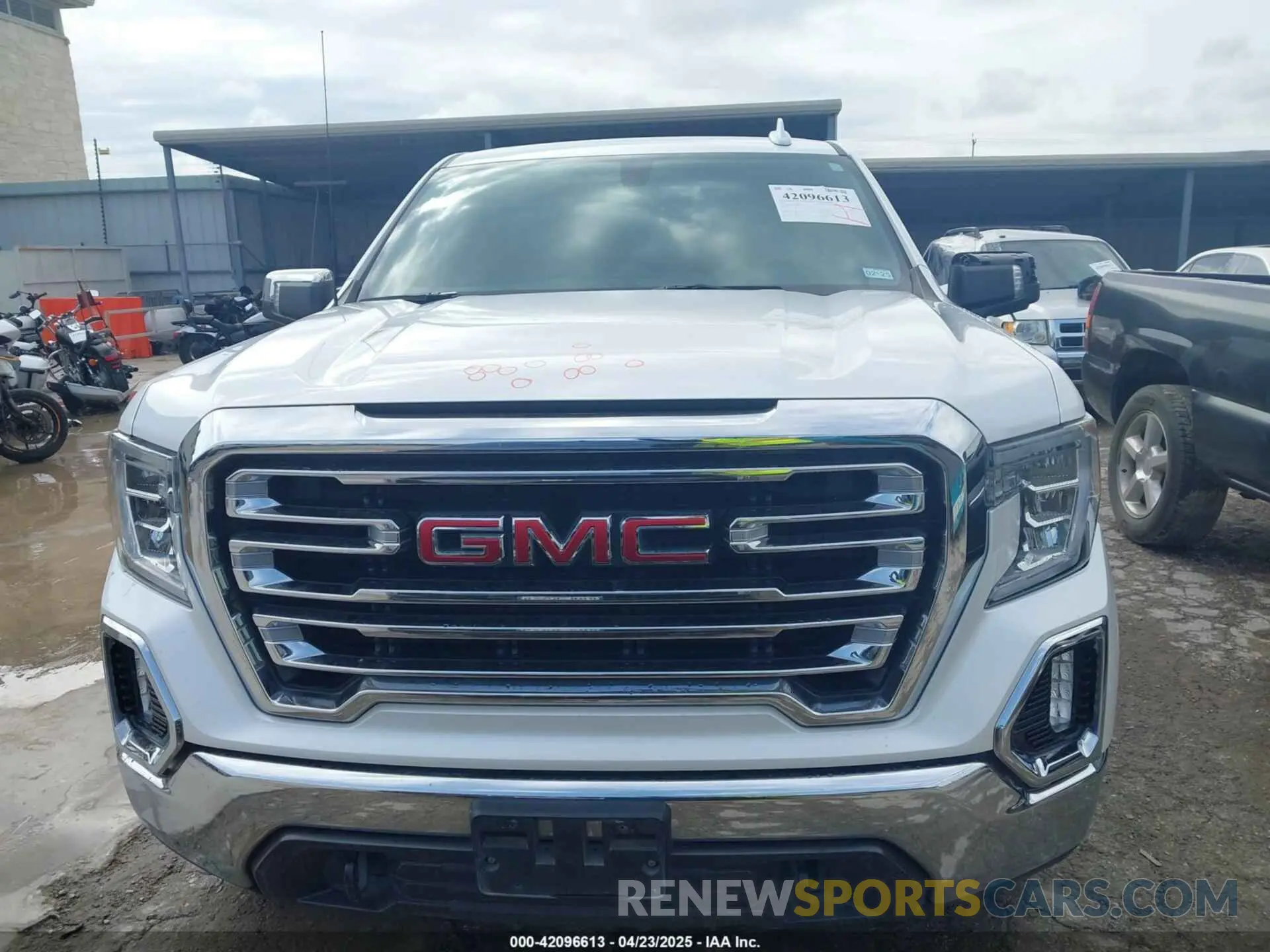 12 Photograph of a damaged car 1GTU9DED1KZ193901 GMC SIERRA 1500 2019