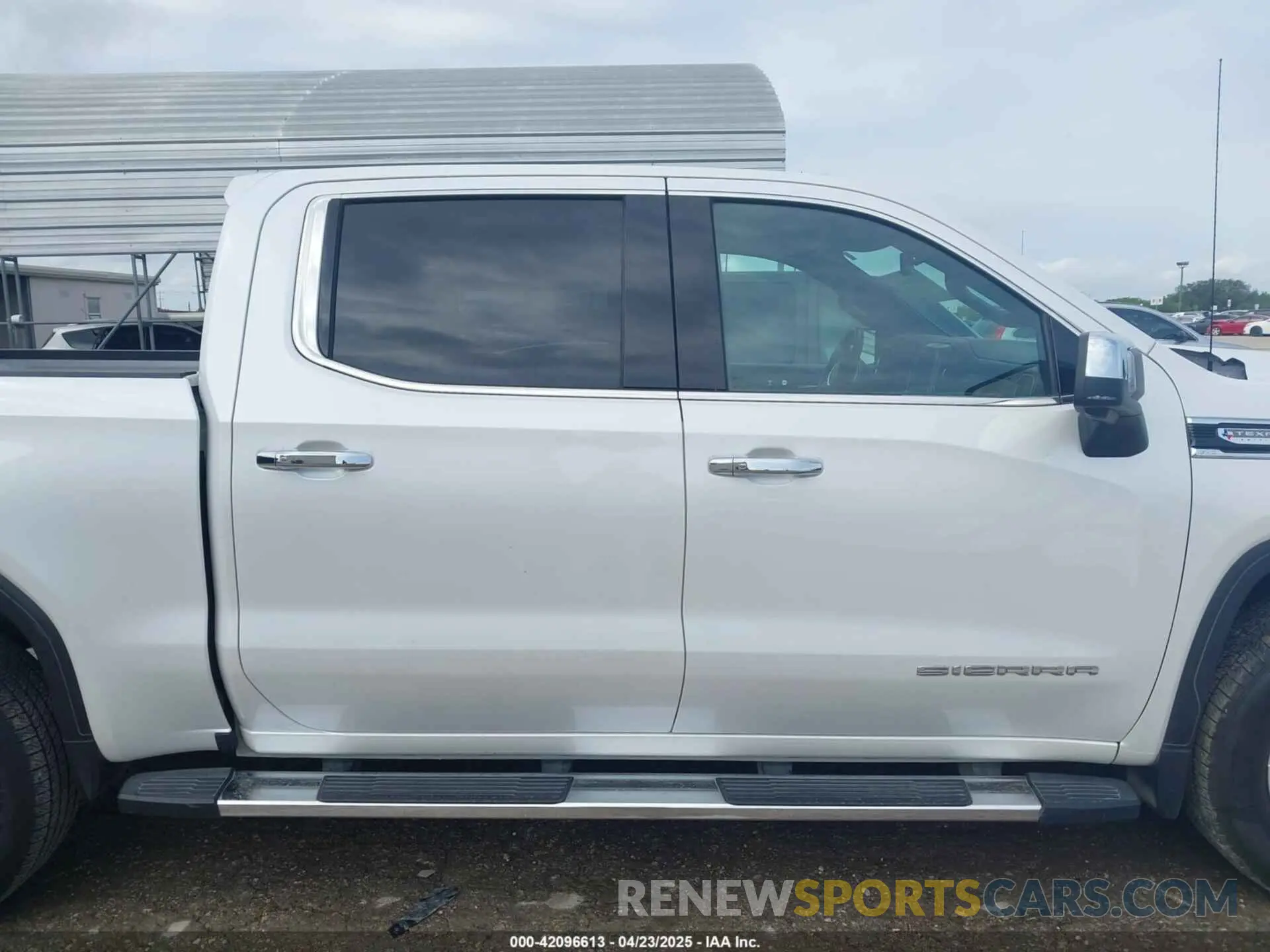 13 Photograph of a damaged car 1GTU9DED1KZ193901 GMC SIERRA 1500 2019