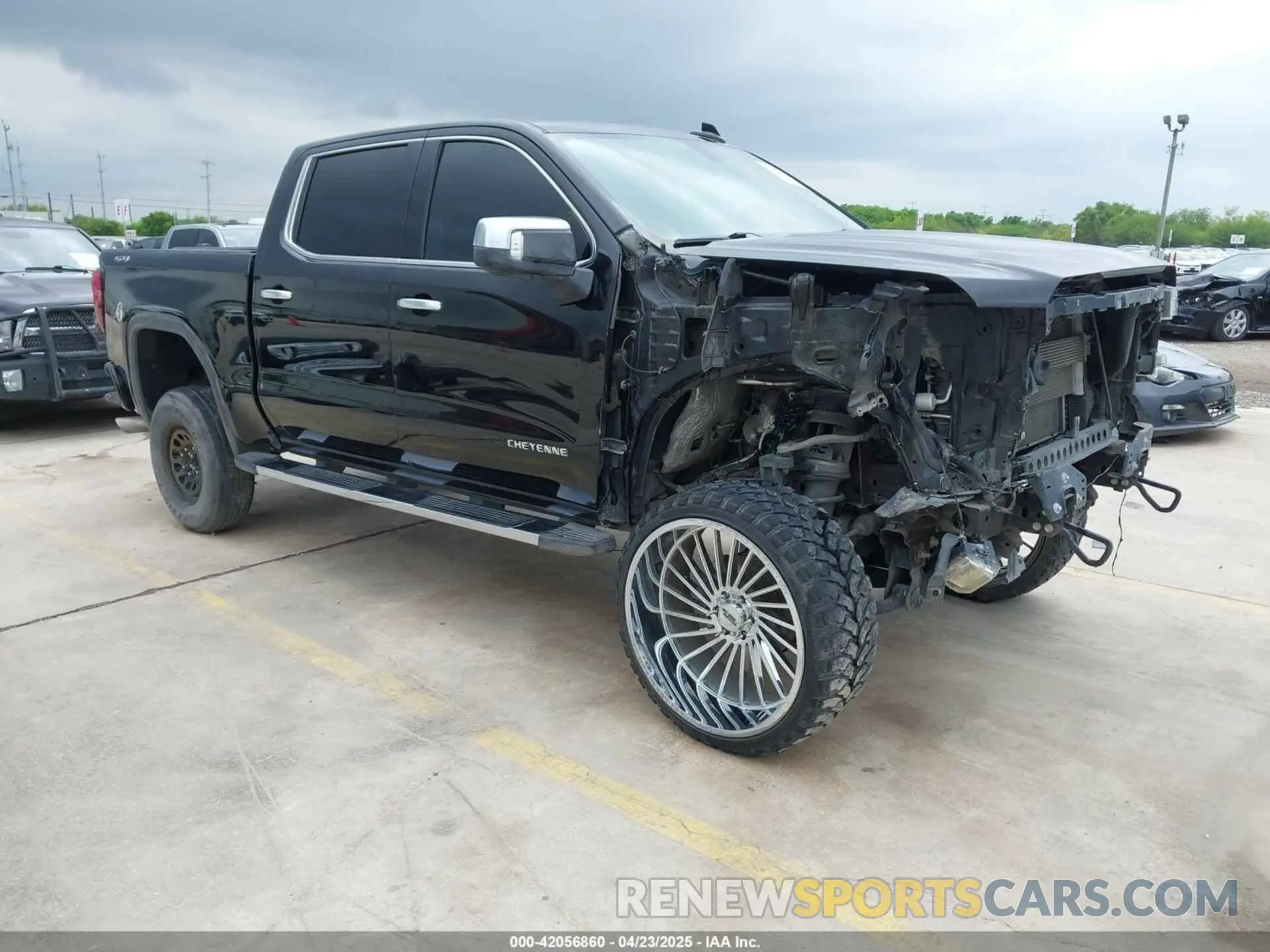 1 Photograph of a damaged car 1GTU9DED3KZ118083 GMC SIERRA 1500 2019