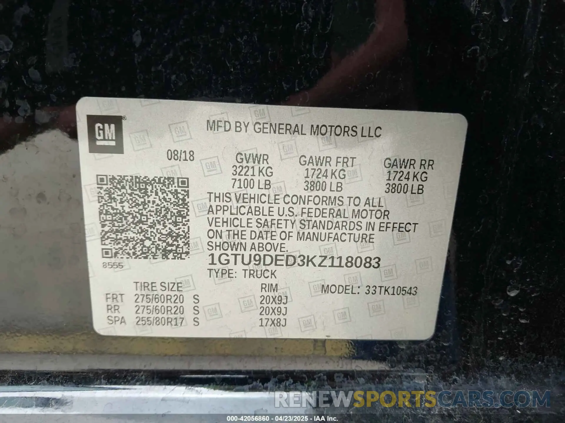 9 Photograph of a damaged car 1GTU9DED3KZ118083 GMC SIERRA 1500 2019