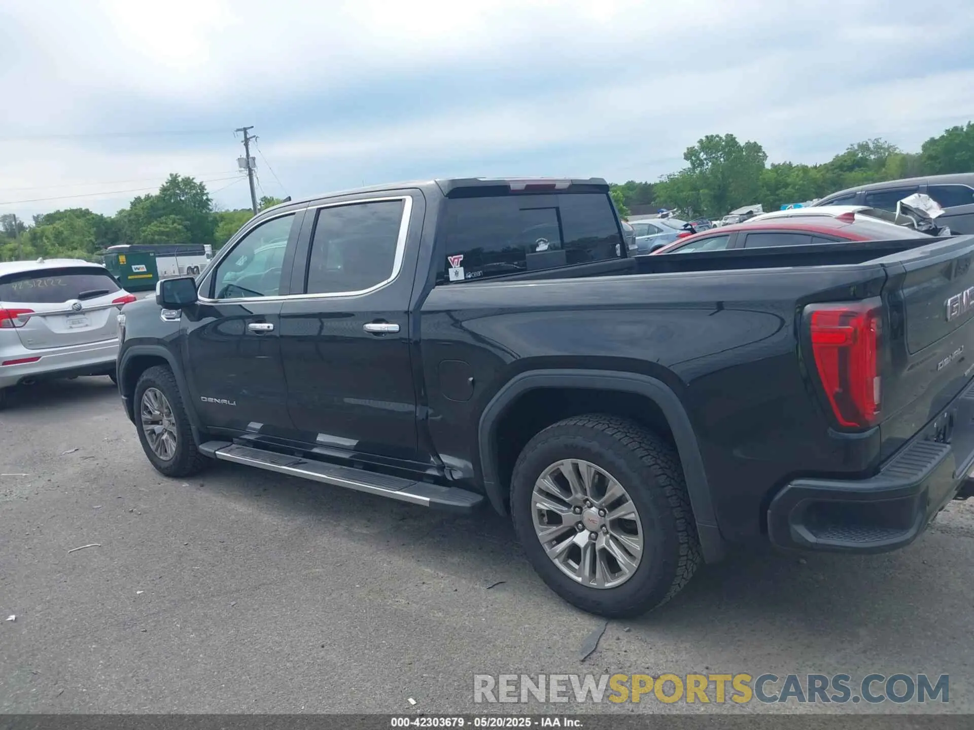 14 Photograph of a damaged car 1GTU9FED1KZ201488 GMC SIERRA 1500 2019