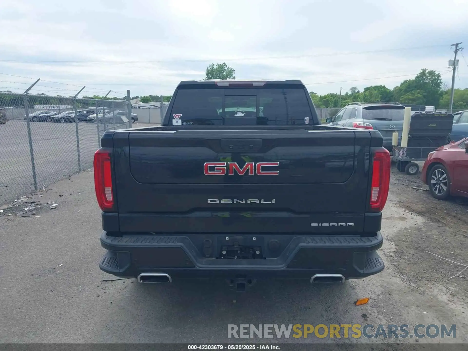 16 Photograph of a damaged car 1GTU9FED1KZ201488 GMC SIERRA 1500 2019