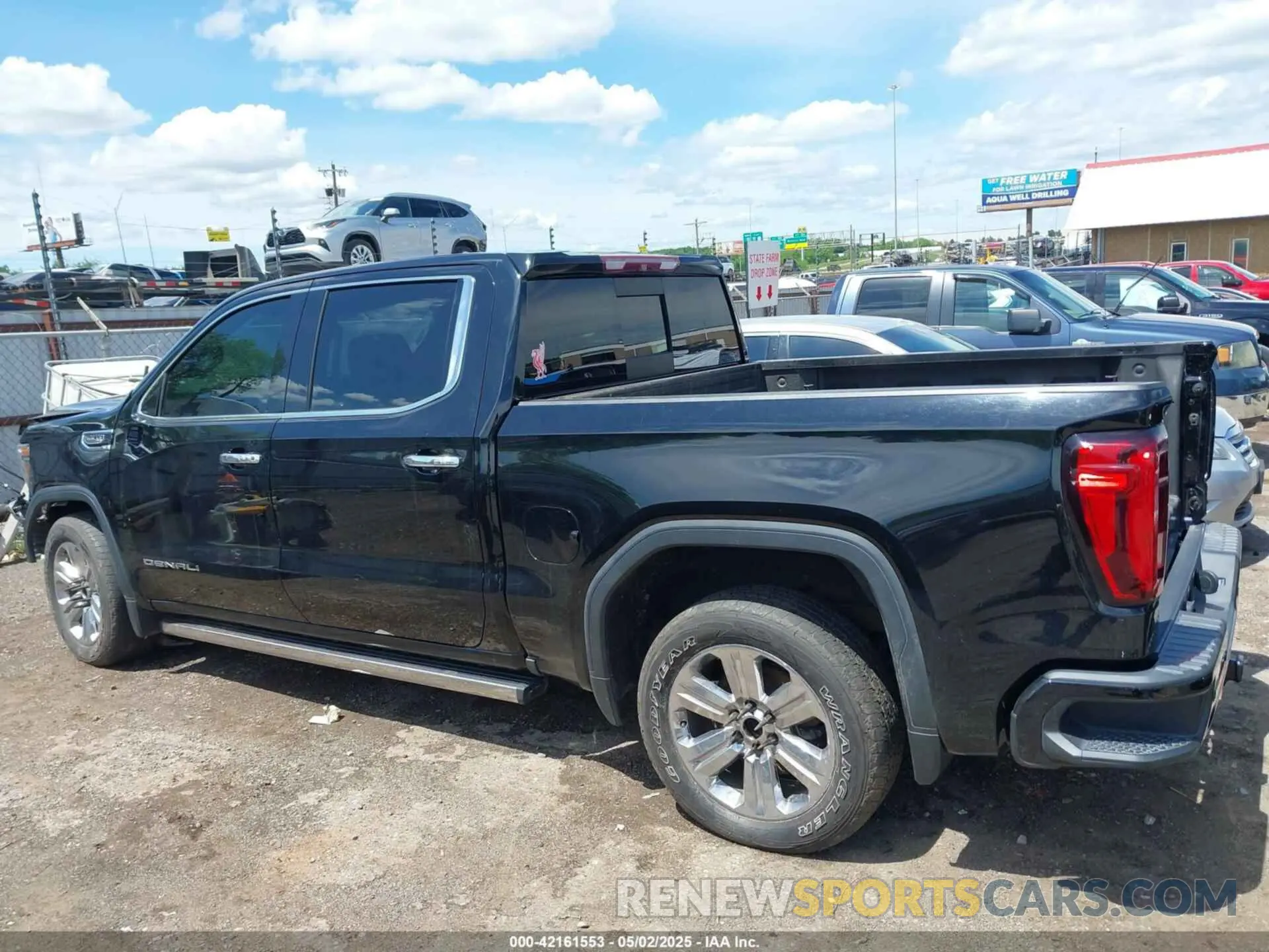15 Photograph of a damaged car 1GTU9FED1KZ407927 GMC SIERRA 1500 2019