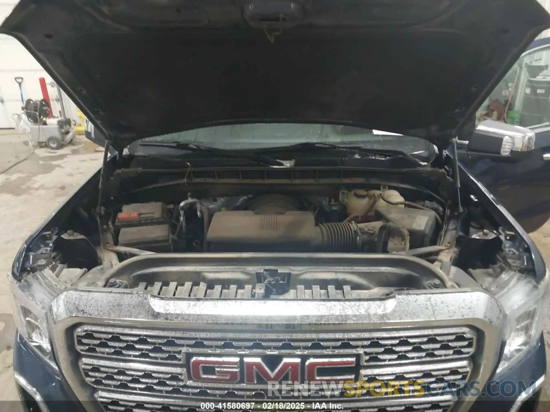 10 Photograph of a damaged car 1GTU9FEL1KZ203121 GMC SIERRA 1500 2019