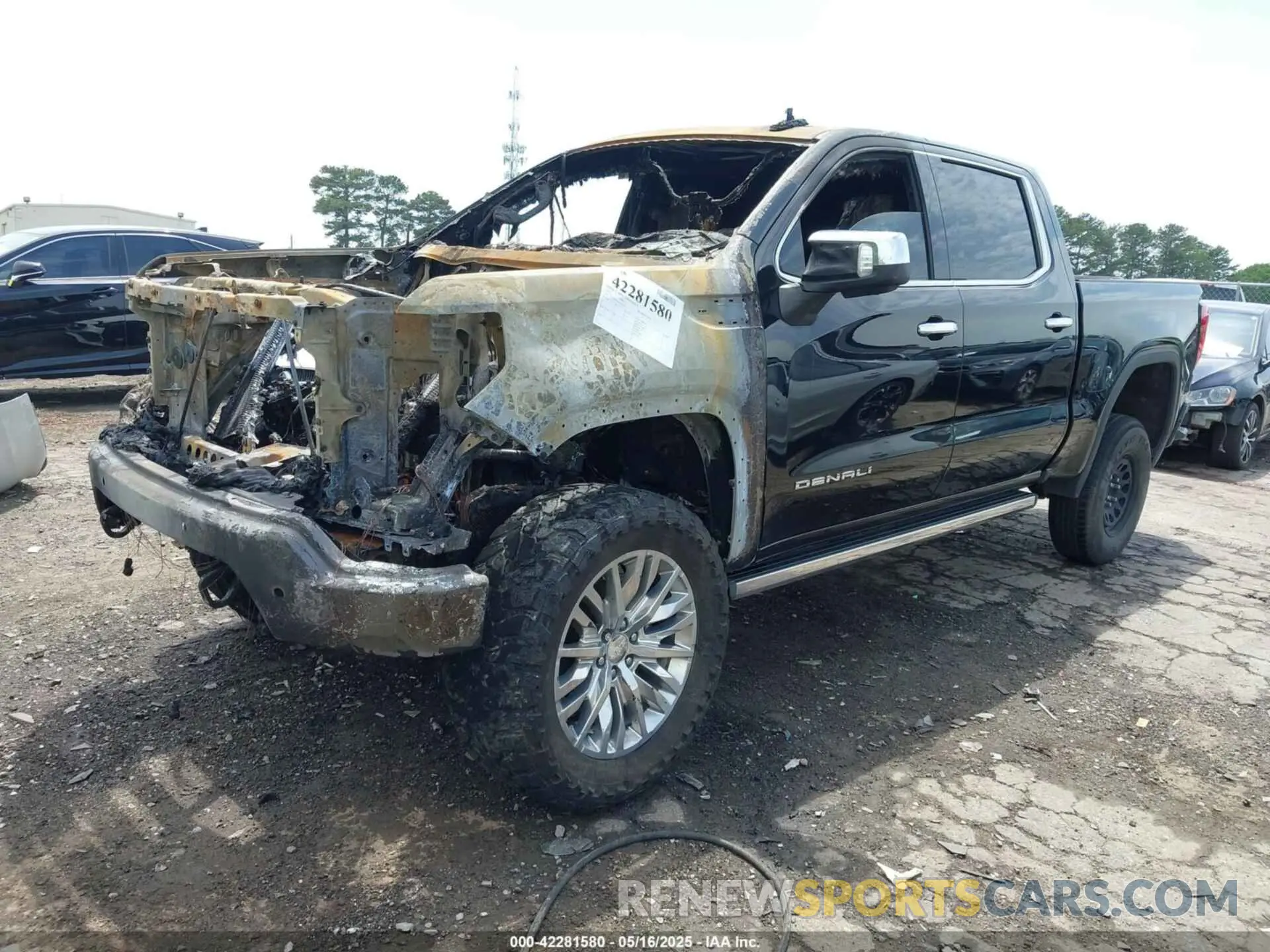 2 Photograph of a damaged car 1GTU9FEL1KZ220193 GMC SIERRA 1500 2019
