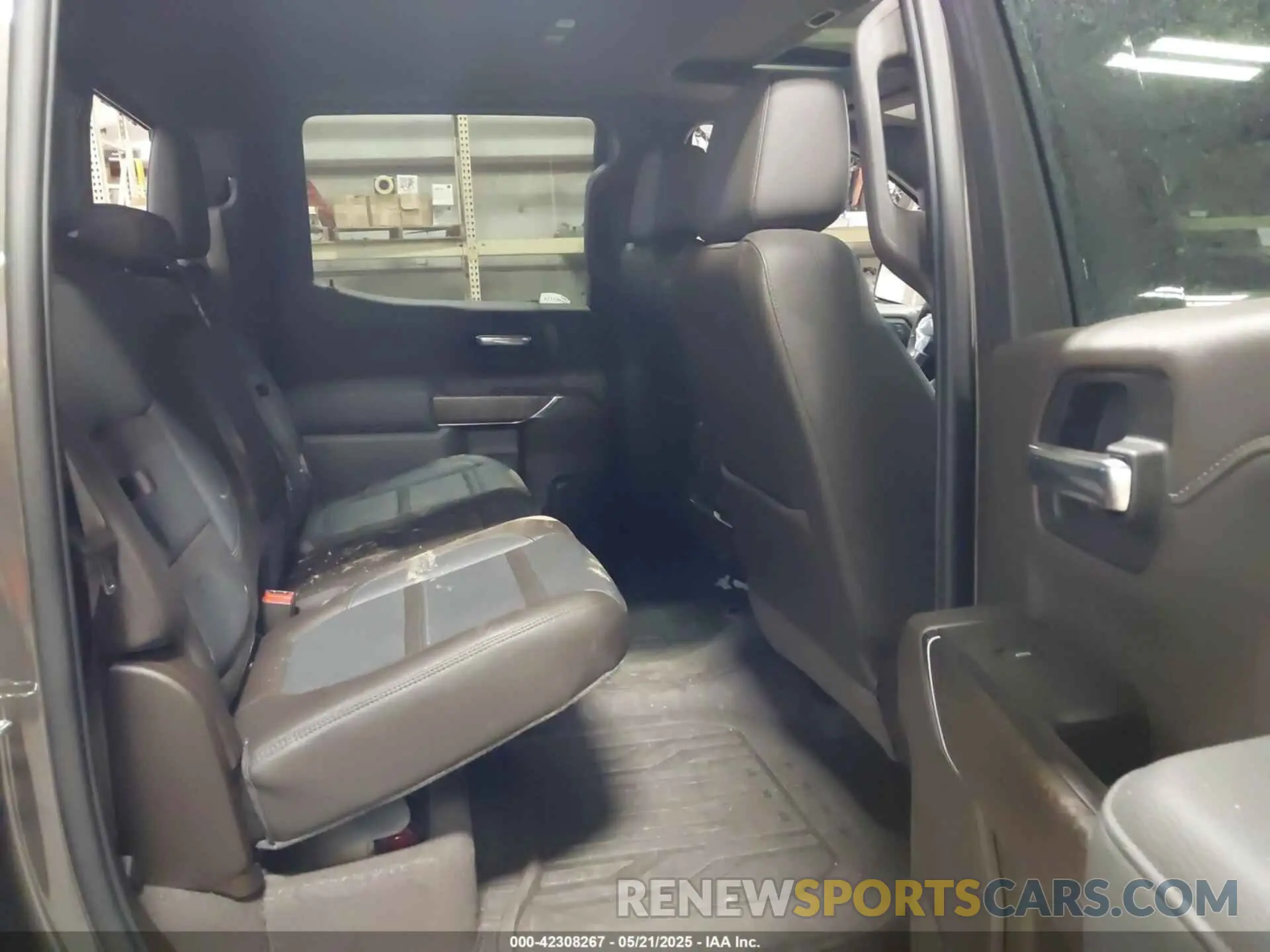 8 Photograph of a damaged car 1GTU9FEL3KZ174902 GMC SIERRA 1500 2019
