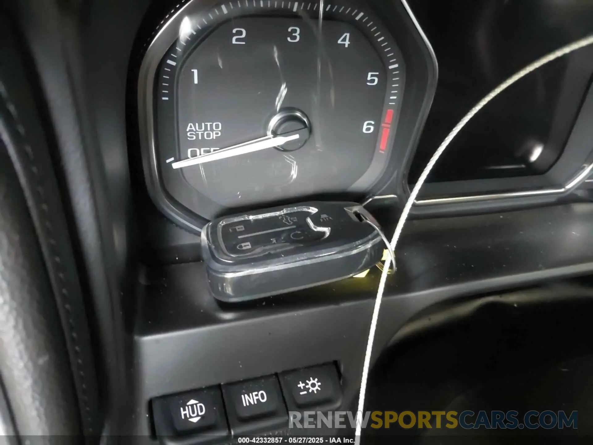 11 Photograph of a damaged car 1GTU9FEL3KZ388191 GMC SIERRA 1500 2019
