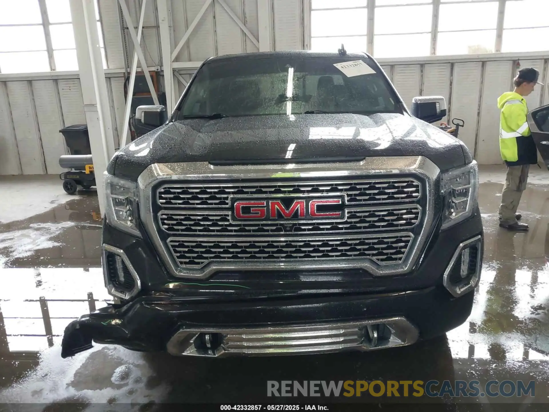12 Photograph of a damaged car 1GTU9FEL3KZ388191 GMC SIERRA 1500 2019
