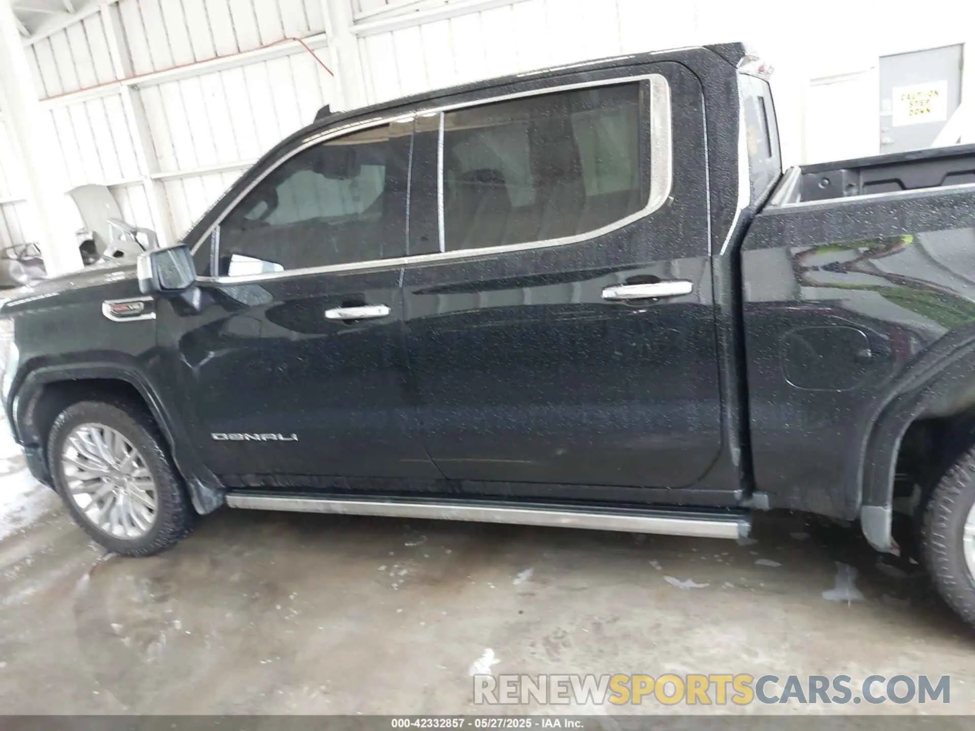 14 Photograph of a damaged car 1GTU9FEL3KZ388191 GMC SIERRA 1500 2019