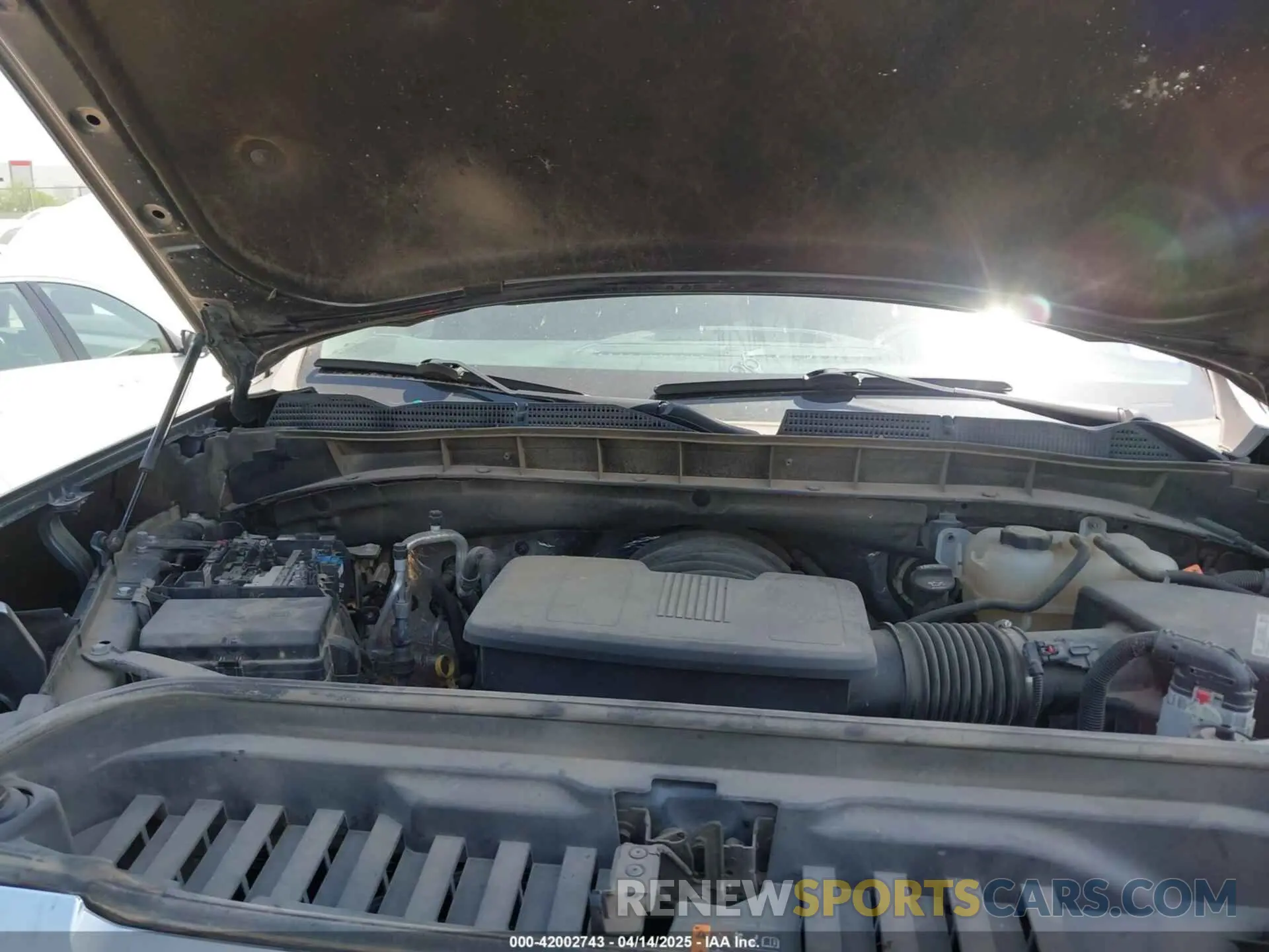 10 Photograph of a damaged car 1GTU9FEL5KZ387012 GMC SIERRA 1500 2019