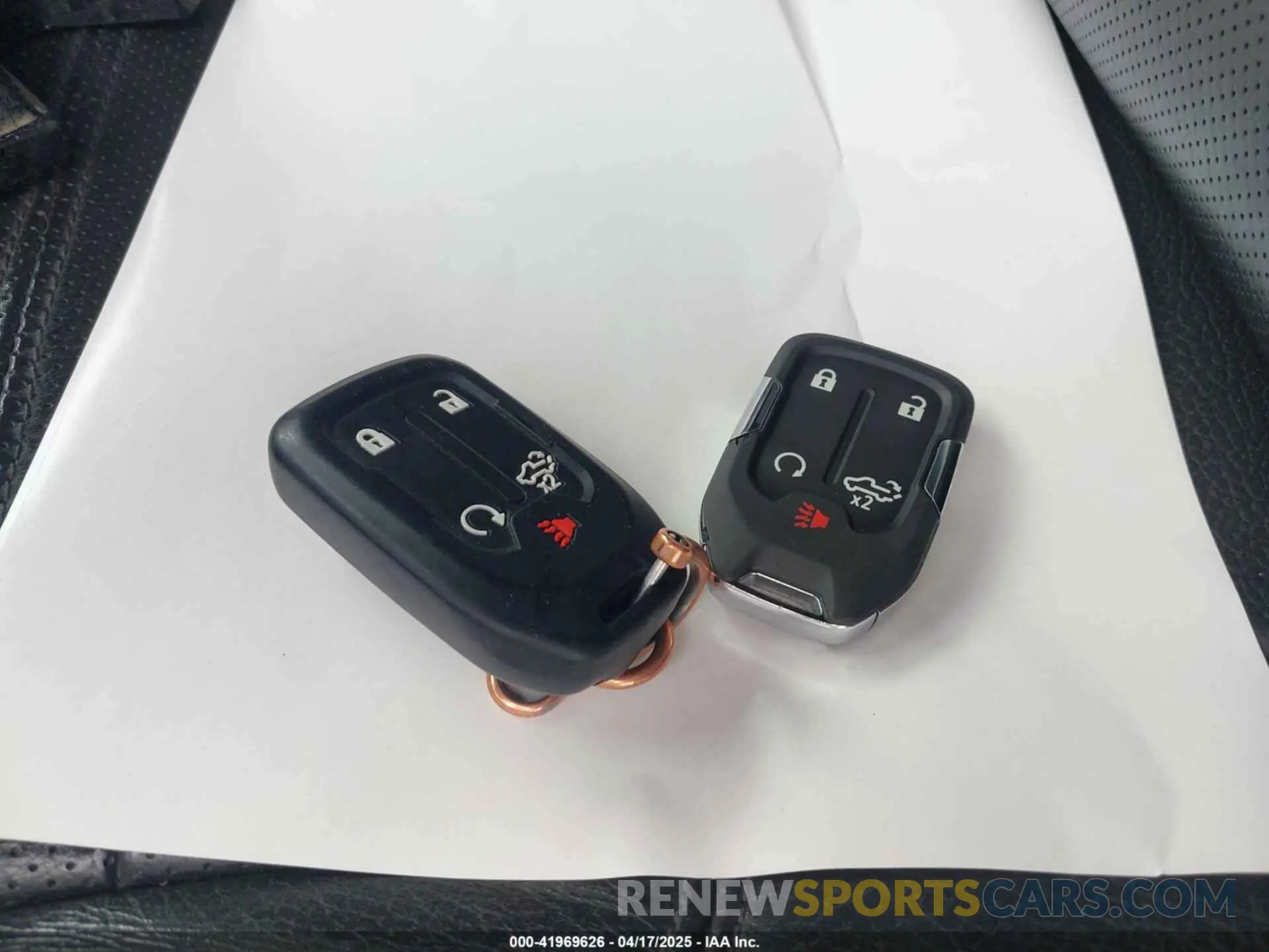 11 Photograph of a damaged car 1GTU9FEL7KZ107204 GMC SIERRA 1500 2019
