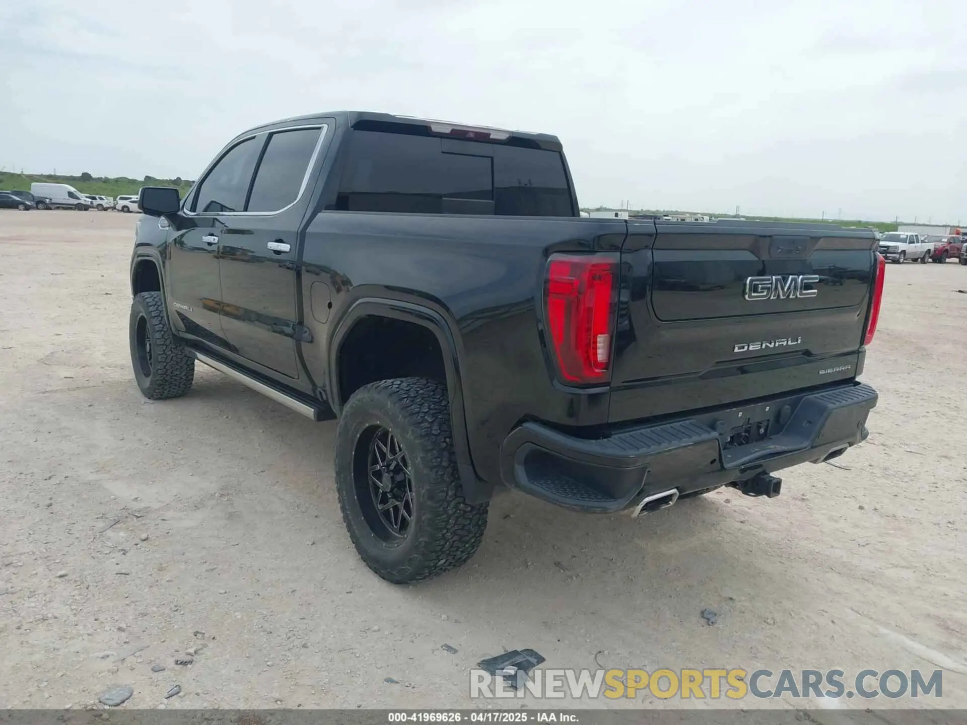 3 Photograph of a damaged car 1GTU9FEL7KZ107204 GMC SIERRA 1500 2019