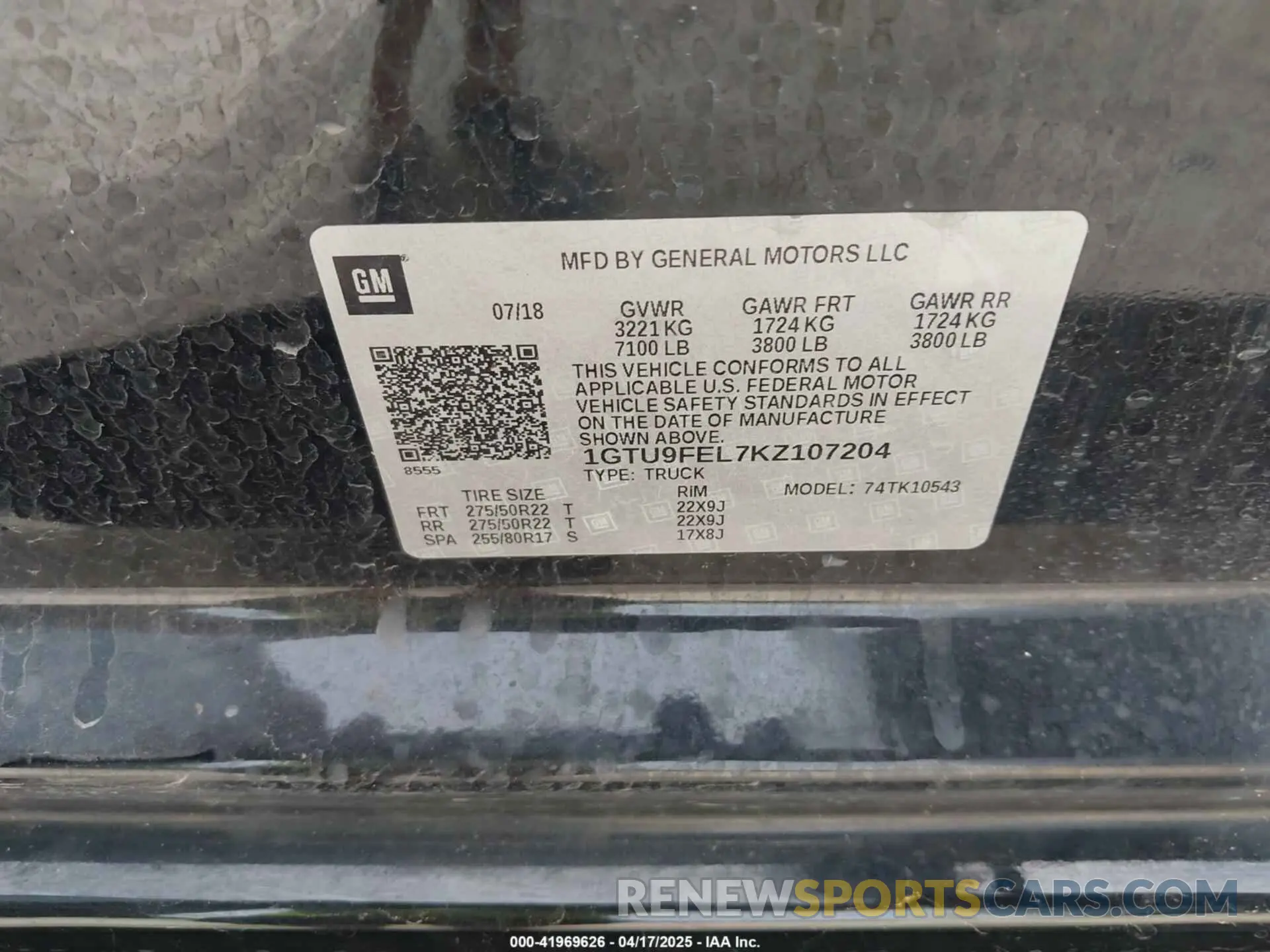 9 Photograph of a damaged car 1GTU9FEL7KZ107204 GMC SIERRA 1500 2019