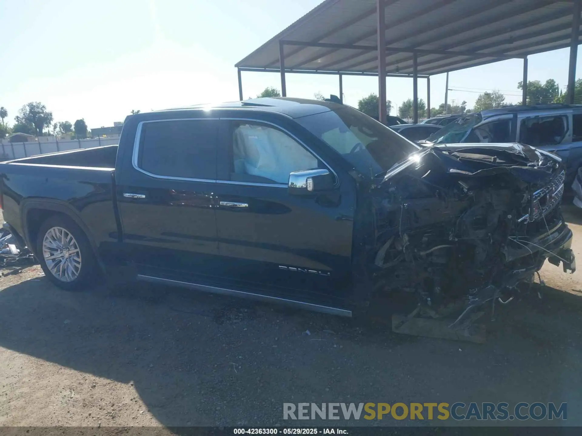 14 Photograph of a damaged car 1GTU9FEL8KZ173809 GMC SIERRA 1500 2019